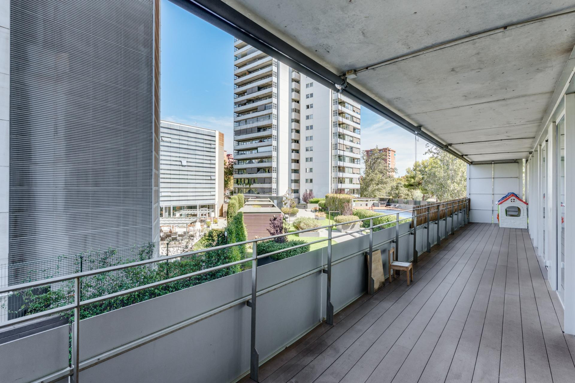 Piso 4 habitaciones 206m² en venta - Diagonal Mar i el Front