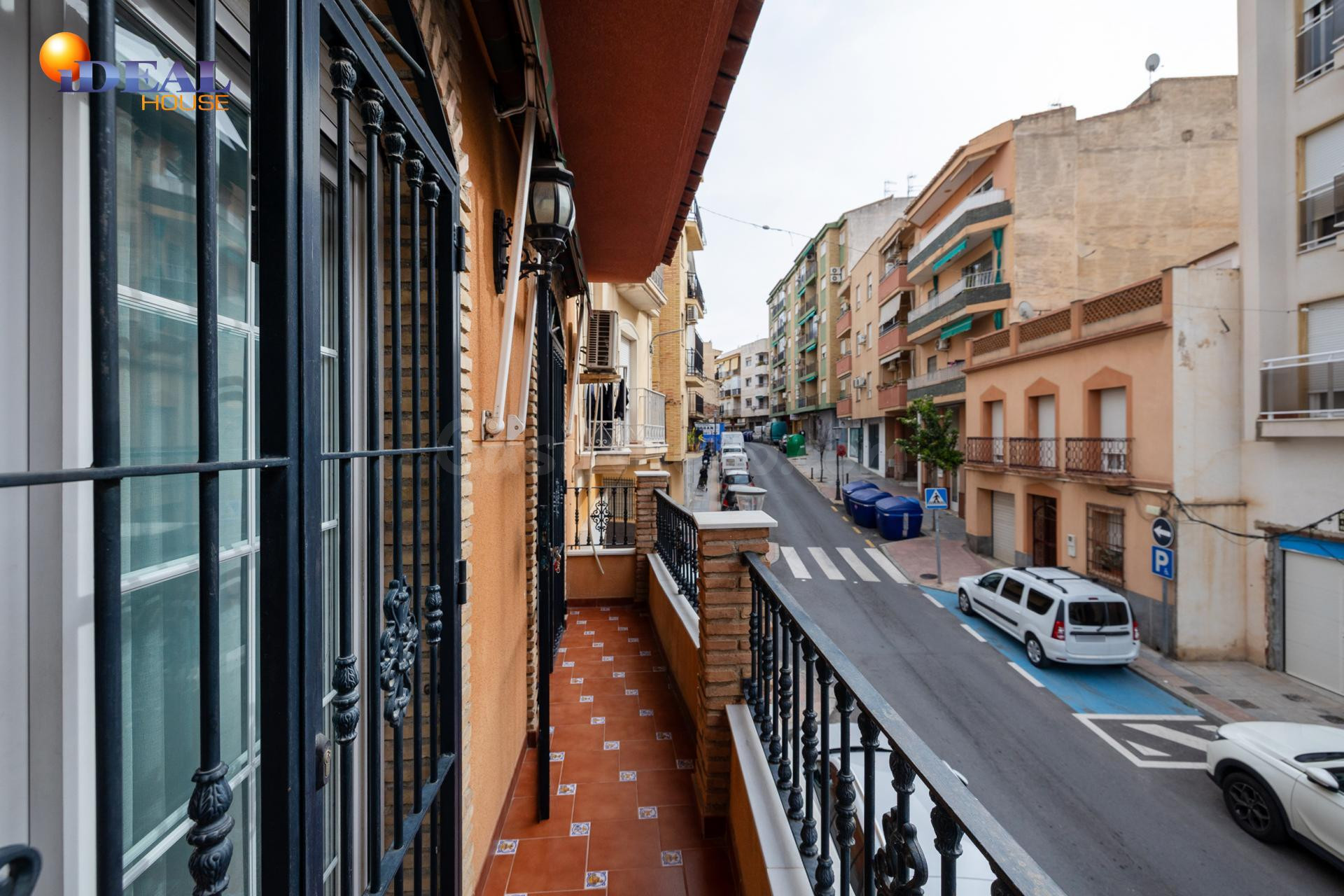 Edificio en el centro de Motril - foto 2
