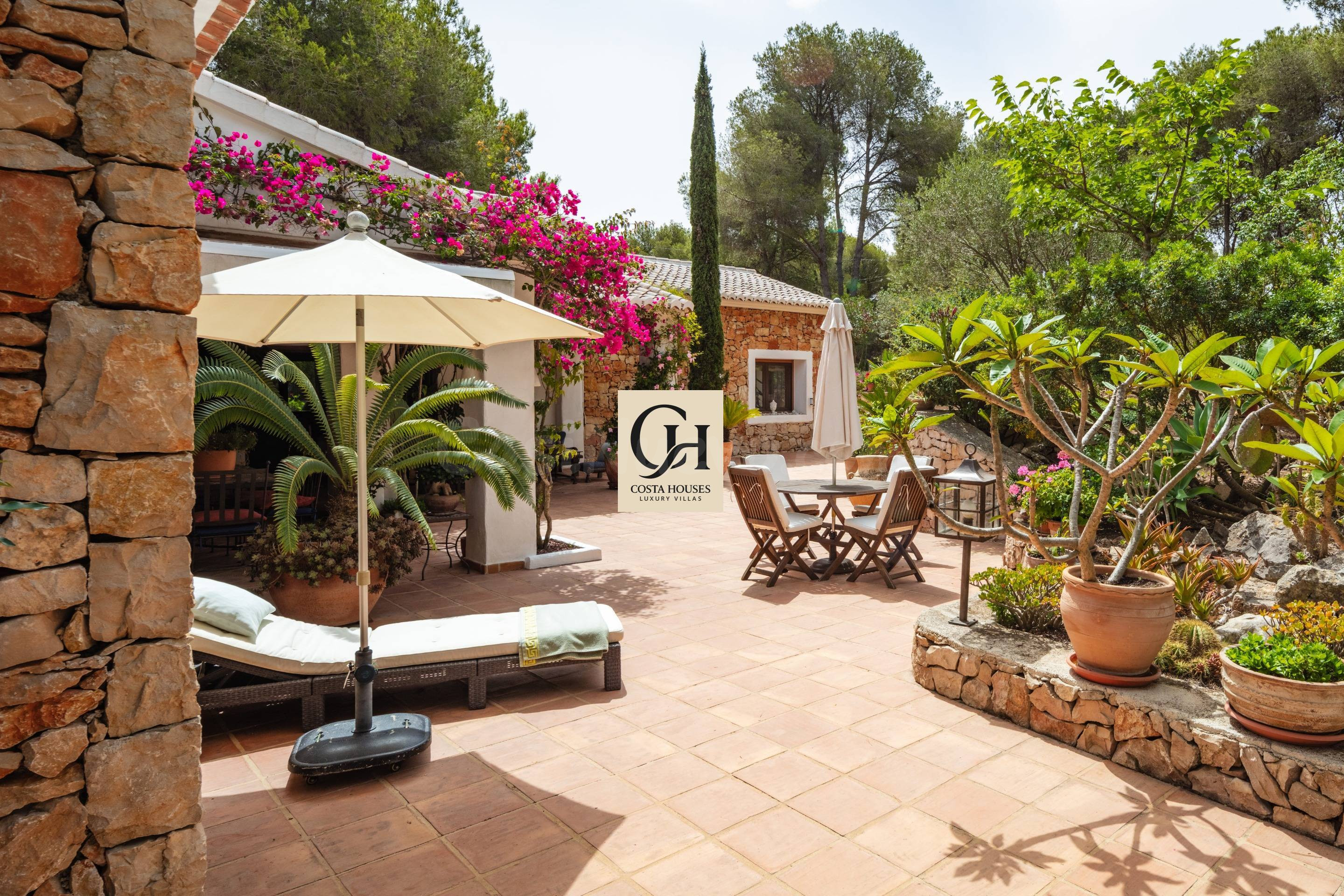 VILLA CA ANTONI - FINCA MEDITERRANEA EN EL CABO SAN ANTONIO, JAVEA ALICANTE