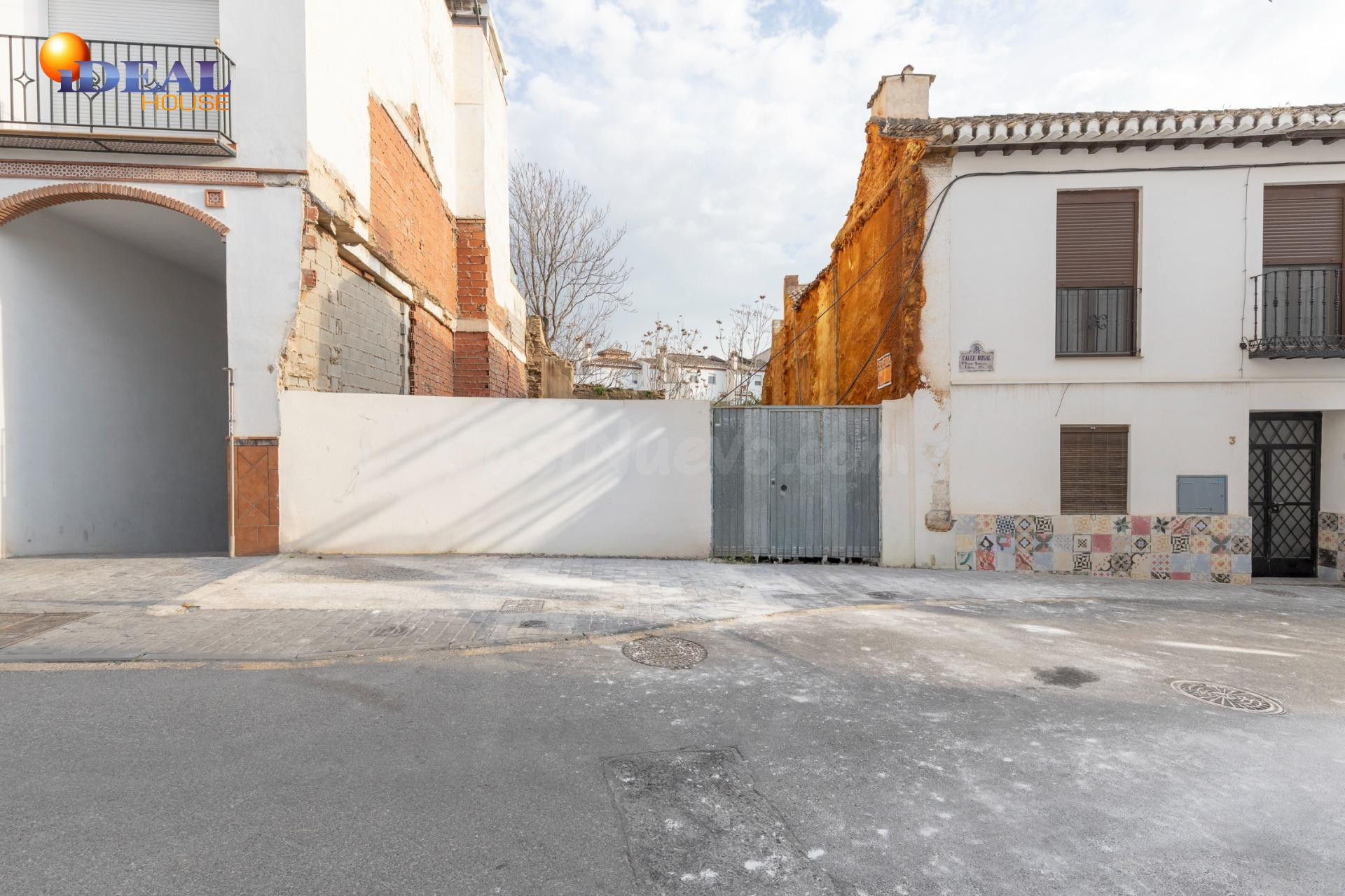 * OPORTUNIDAD DE INVERSIÓN EN SUELO URBANO PLURIFAMILIAR – C