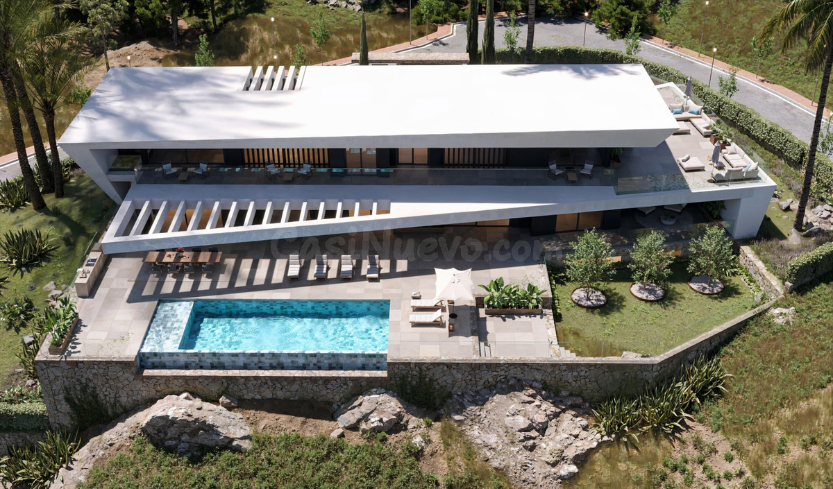 Chalet 5 habitaciones 996m² en venta - Casares Golf - Casare