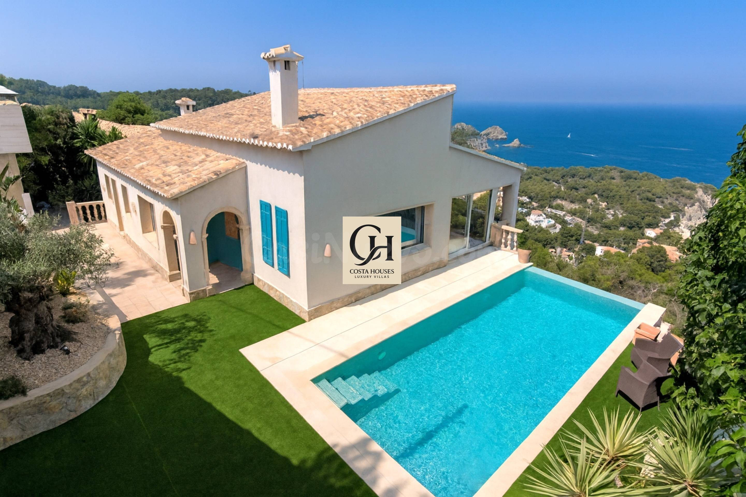 EXCLUSIVA VILLA DE LUJO en Javea | Vistas al MAR desde Todas las Estancias frente PORTICHOL Costa
