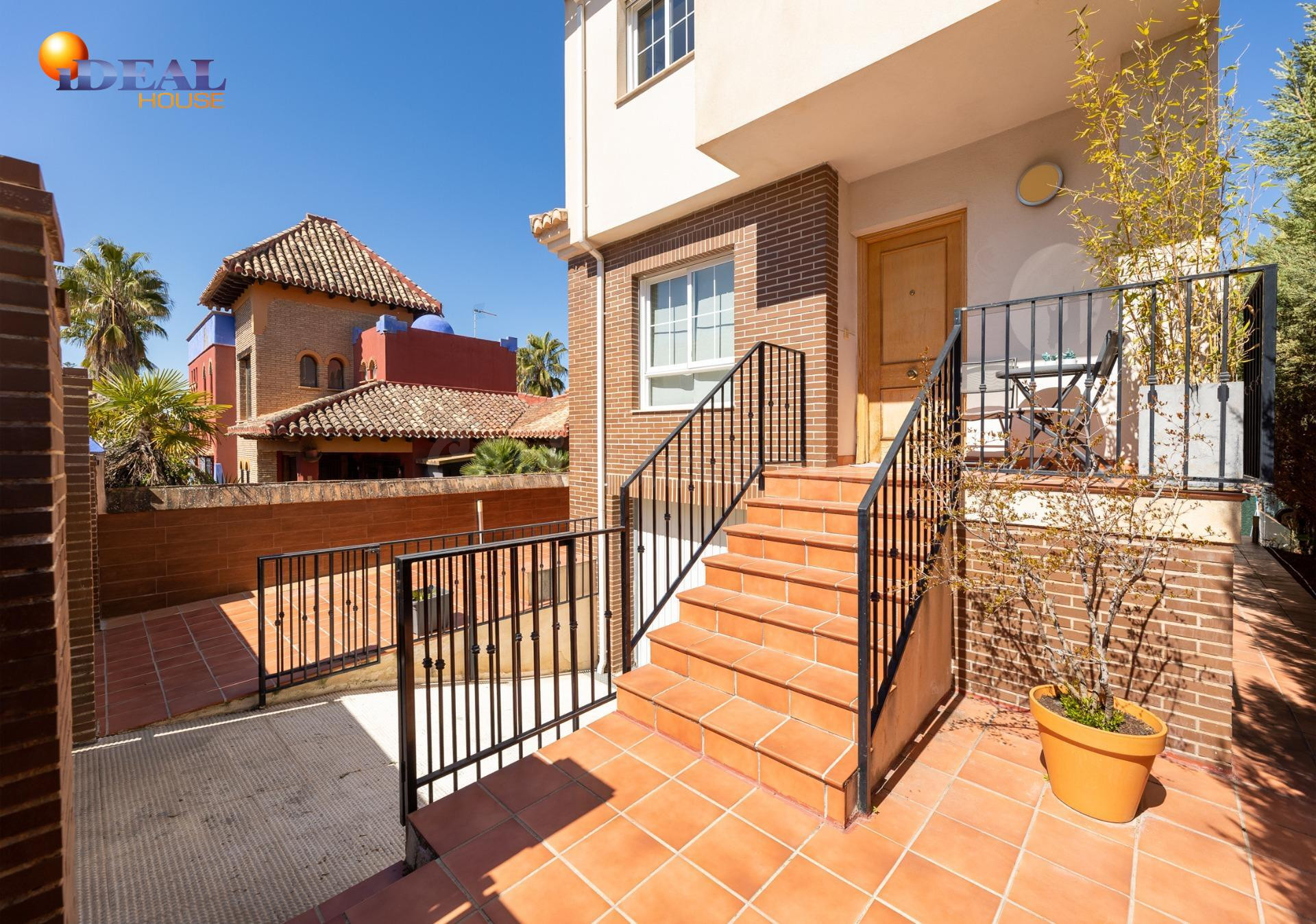 CHALET INDEPENDIENTE EN BARRIO DE MONACHIL - foto 4