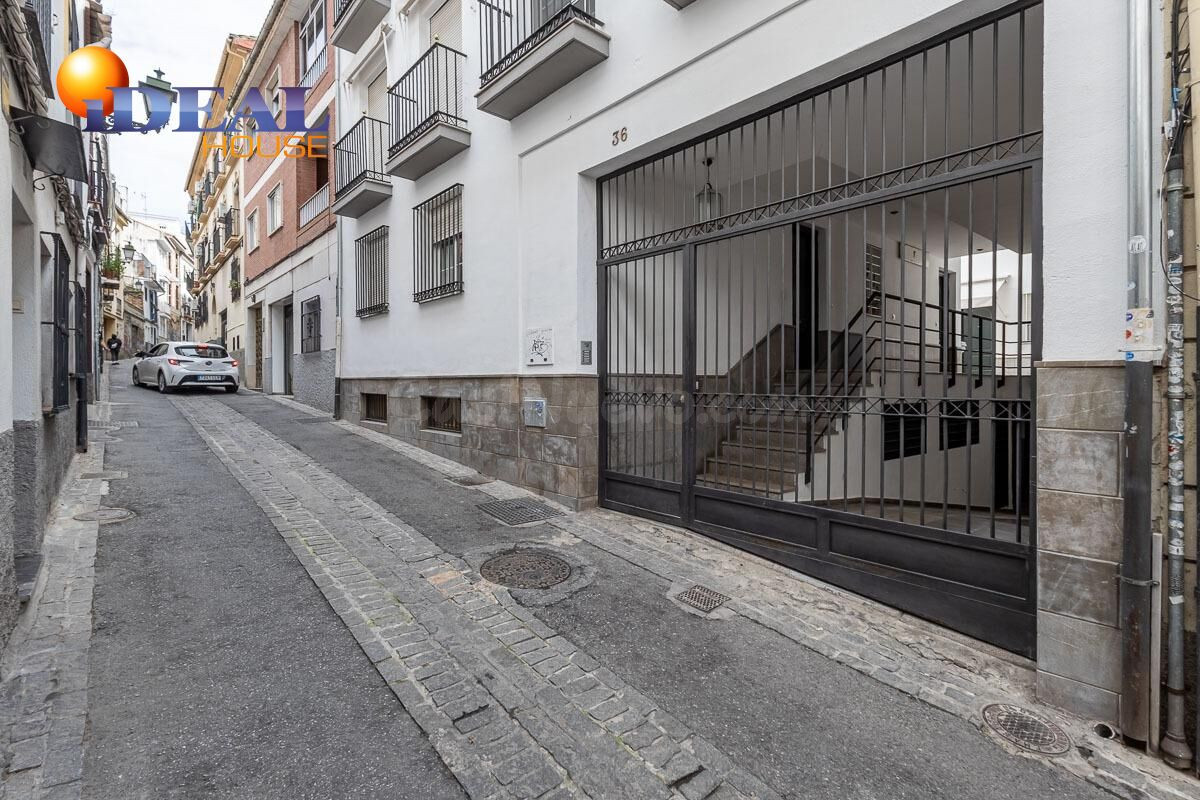 Garaje en venta en magnífica zona.