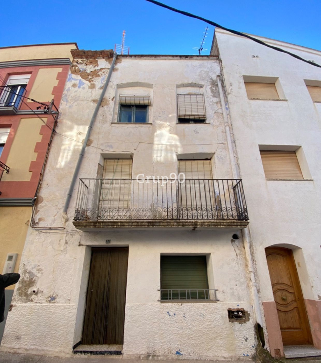 Casa de pueblo entre medianeras