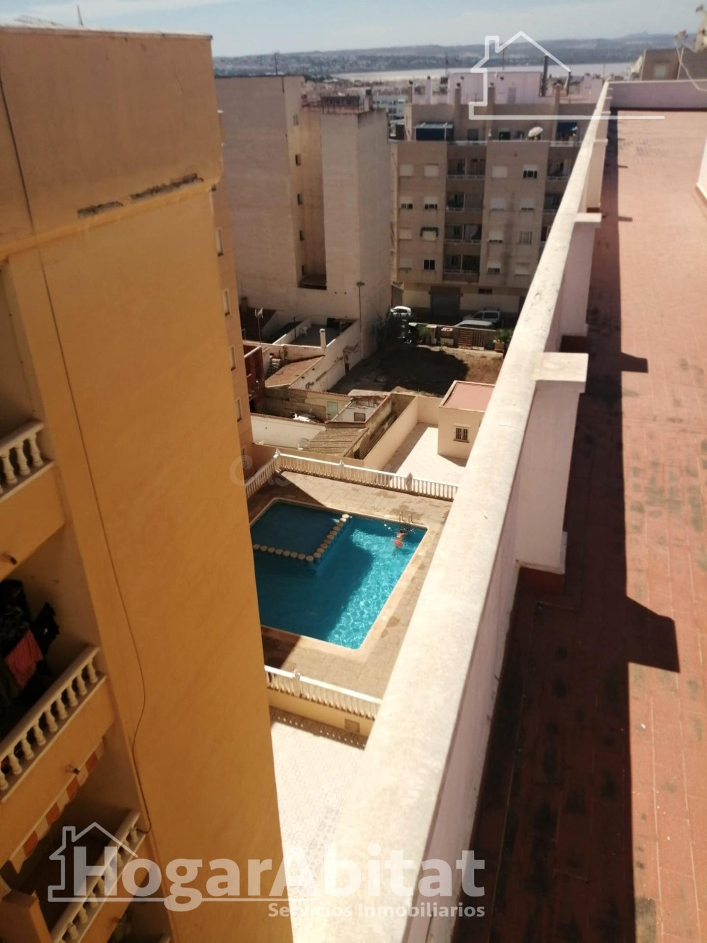 PARA REFORMAR, LUMINOSO CON TERRAZA, GARAJE Y AMPLIO TRASTER - foto 5