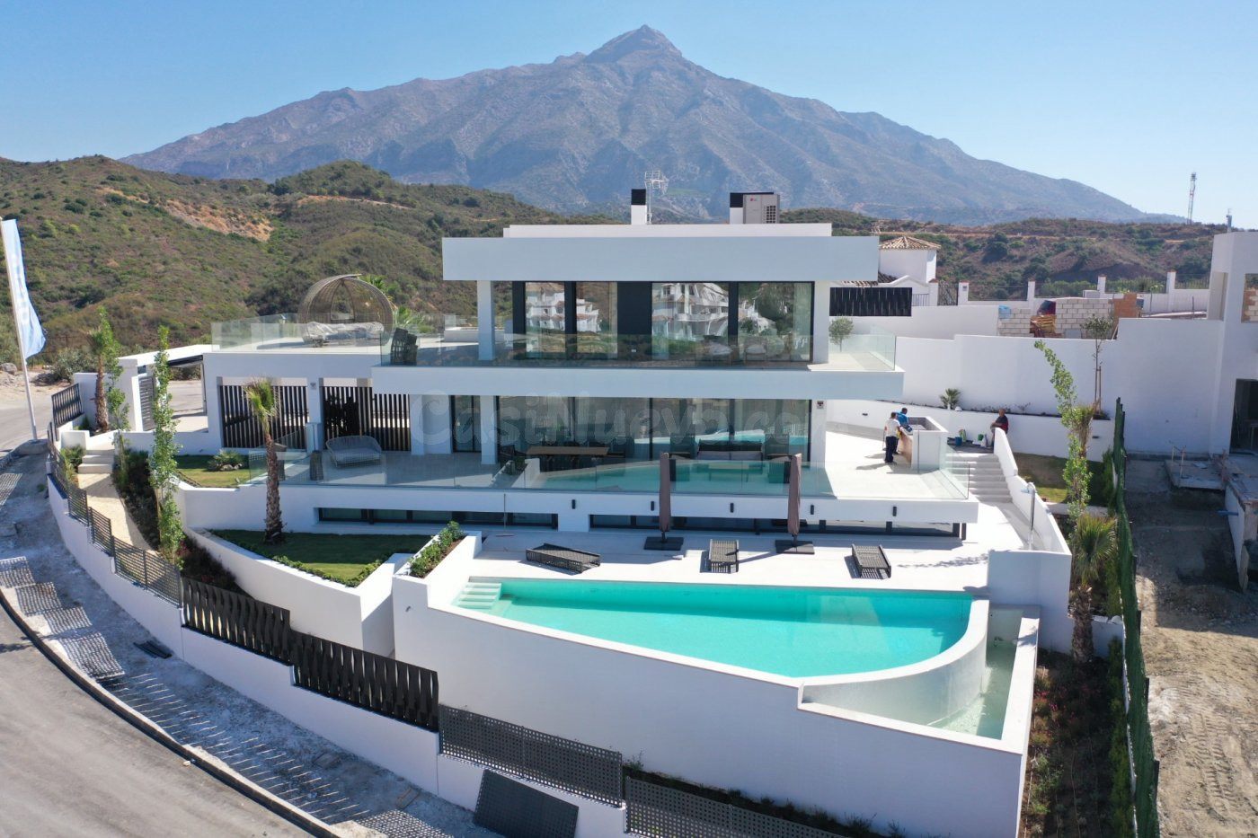 HORA DE VIVIR TU SUEÑO- LA VILLA PERFECTA- VISTAS PANORÁMICA