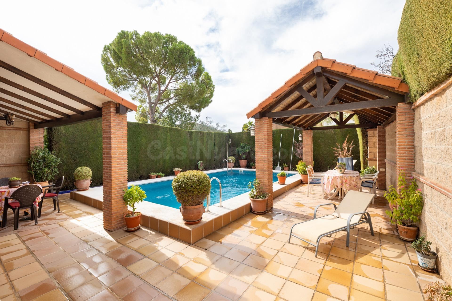 VIVIENDA PAREADA EN MONTELUZ