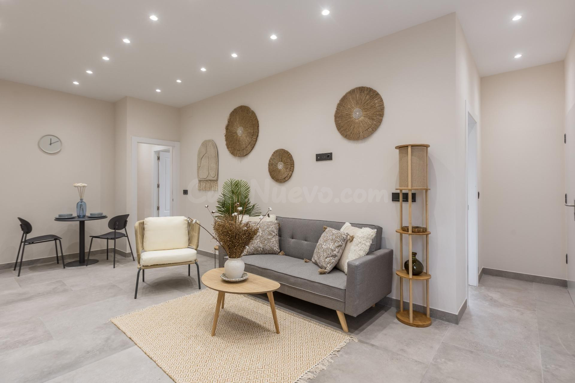 Vivienda a estrenar haciendo esquina con mucha luz! - foto 2