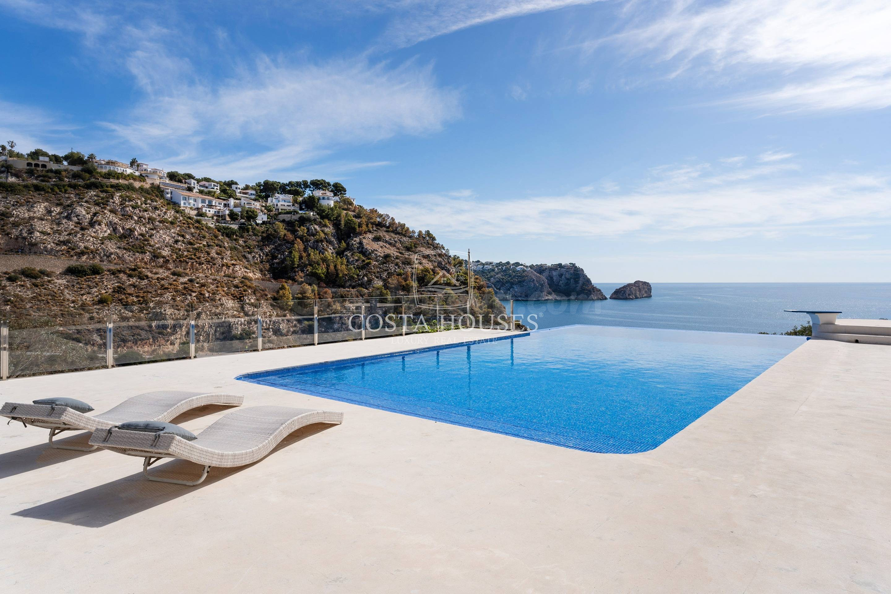 Villa Granadella - Lujo Mediterráneo a Solo 120 Metros del M - foto 4