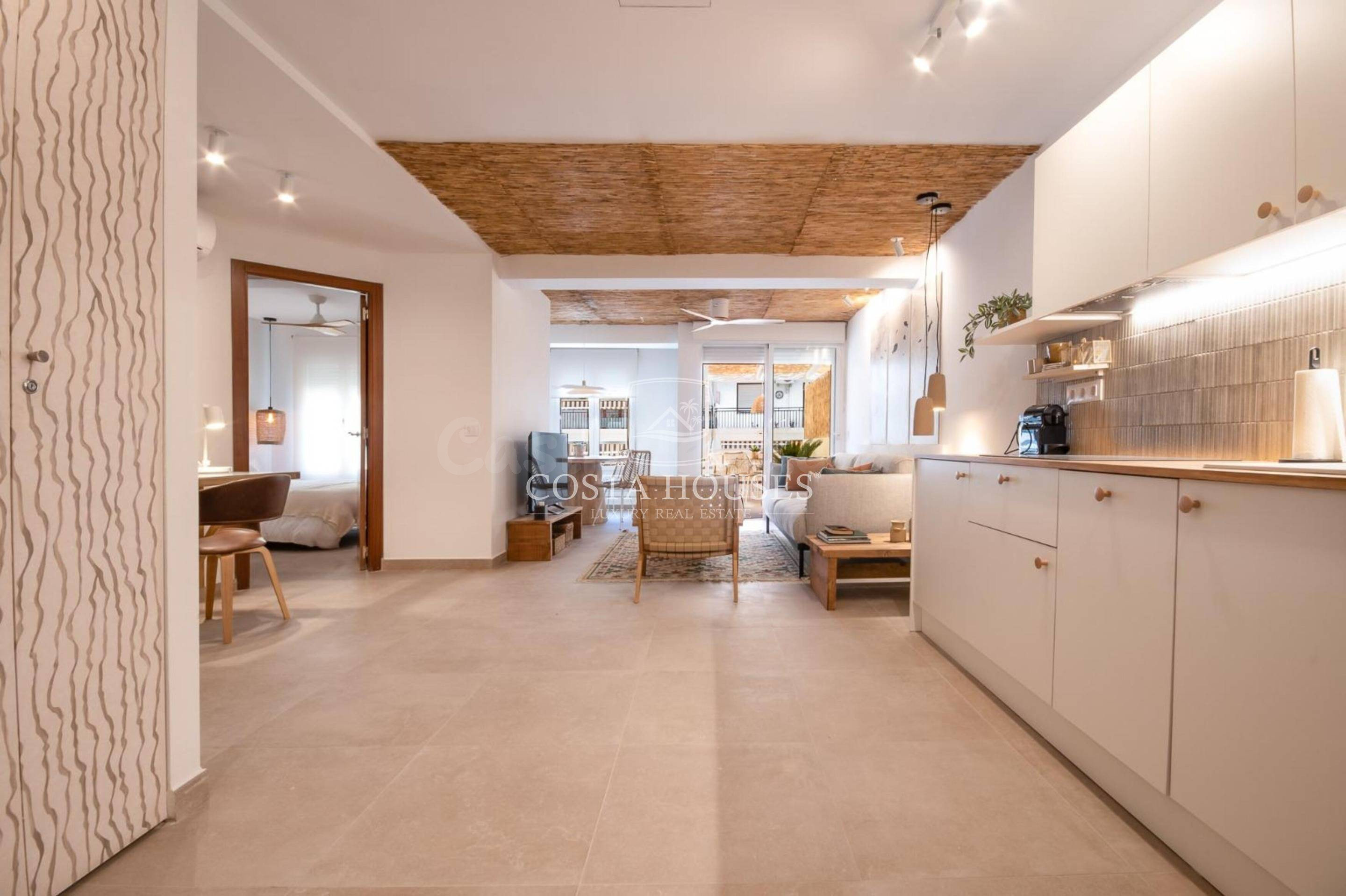 APARTAMENTO EN VENTA EN EL PUERTO DE JÁVEA A 1 MINUTO DE LA  - foto 5