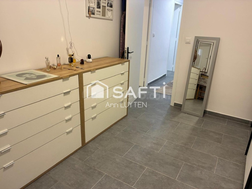 Piso reformado en el centro de Roses – ideal para vivir todo - foto 3