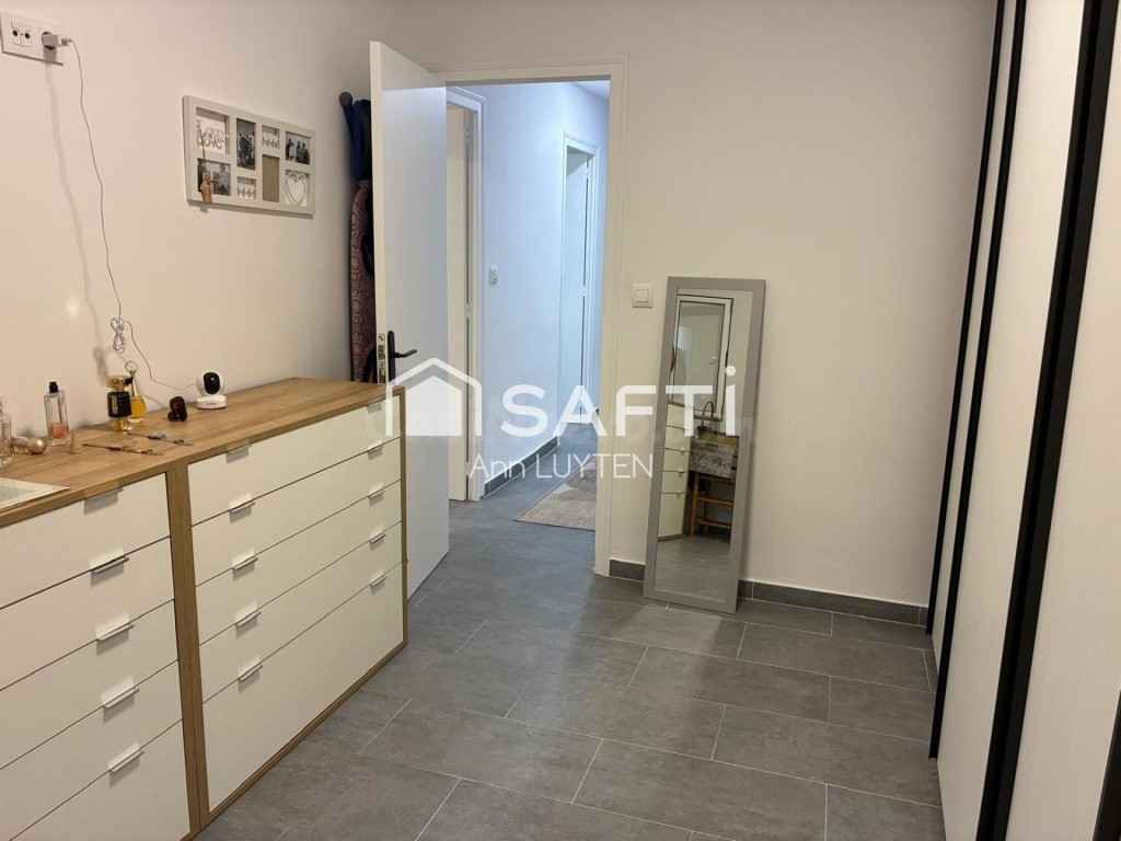 Piso reformado en el centro de Roses – ideal para vivir todo - foto 5