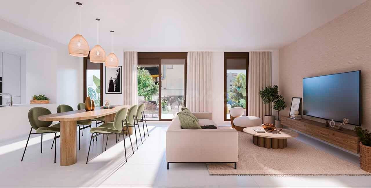 Piso de 3 dormitorios y 2 baños en Estepona. Obra Nueva - foto 5
