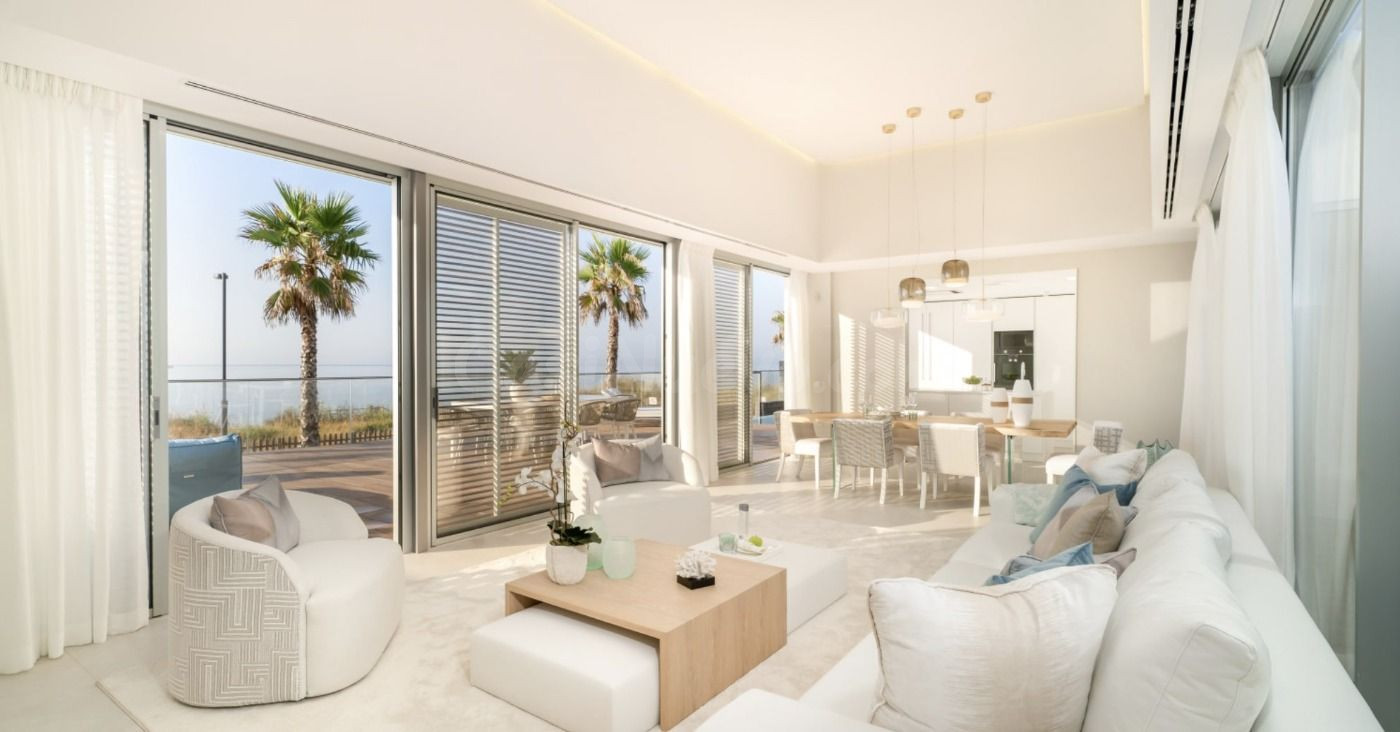 Villa de 4 dormitorios, 3 baños al pié de Espectacular Playa