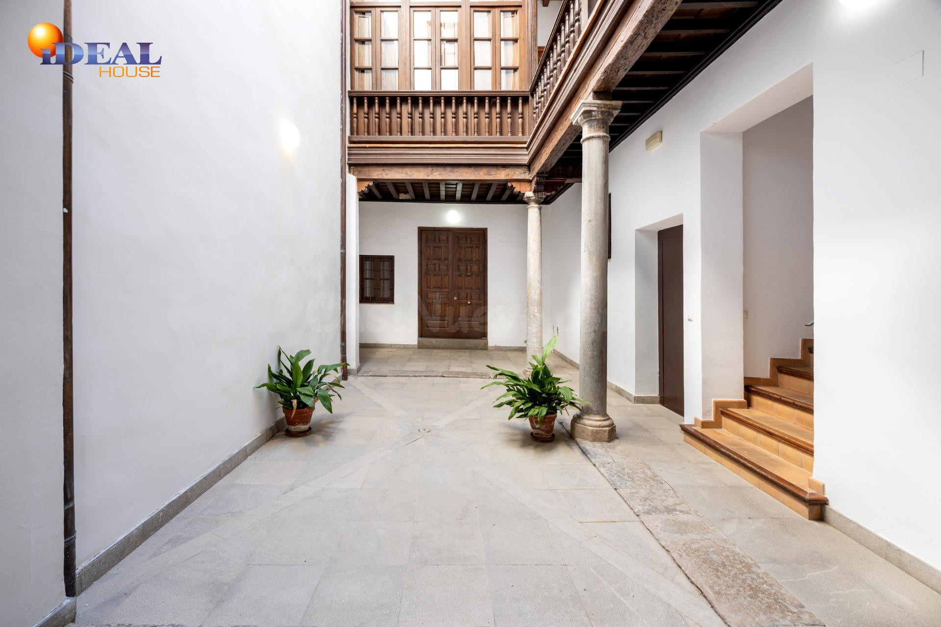 ✨ Oficina acondicionada como vivienda con encanto en pleno c - foto 3