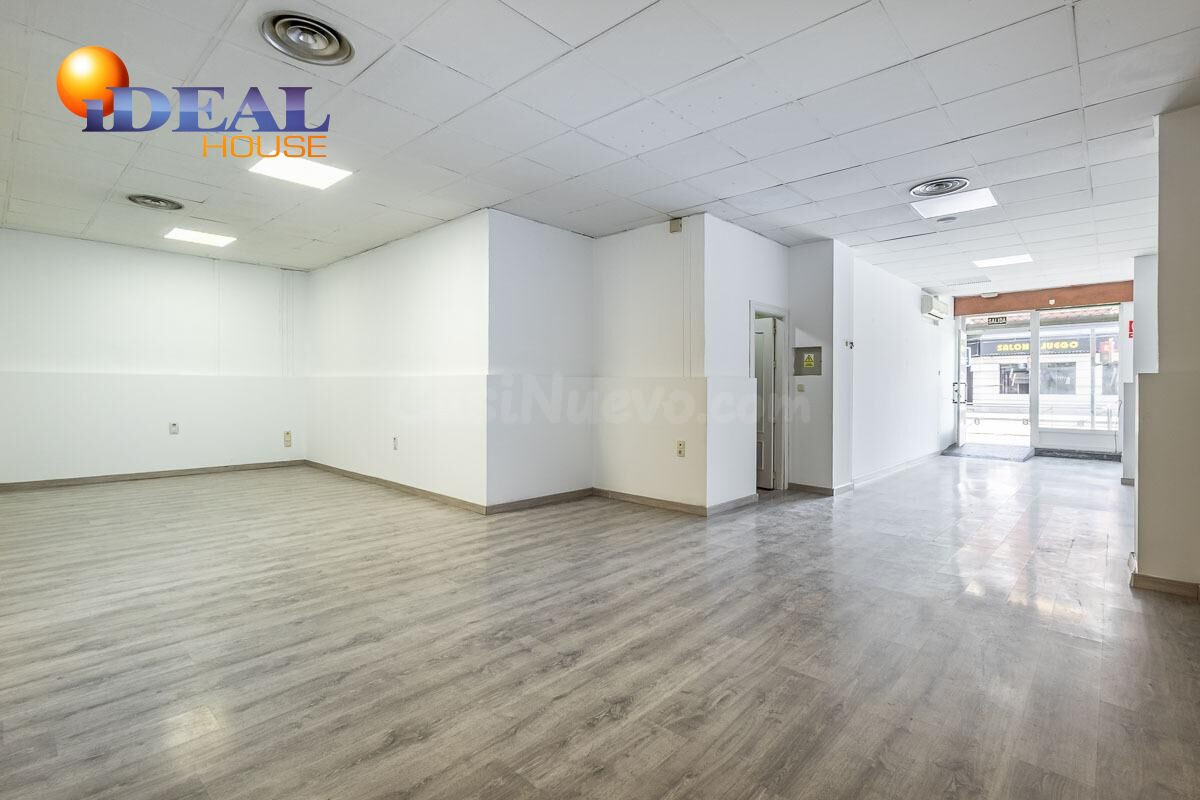 LOCAL COMERCIAL EN VENTA EN LA MEJOR ZONA DE PASO DE MARACEN - foto 2