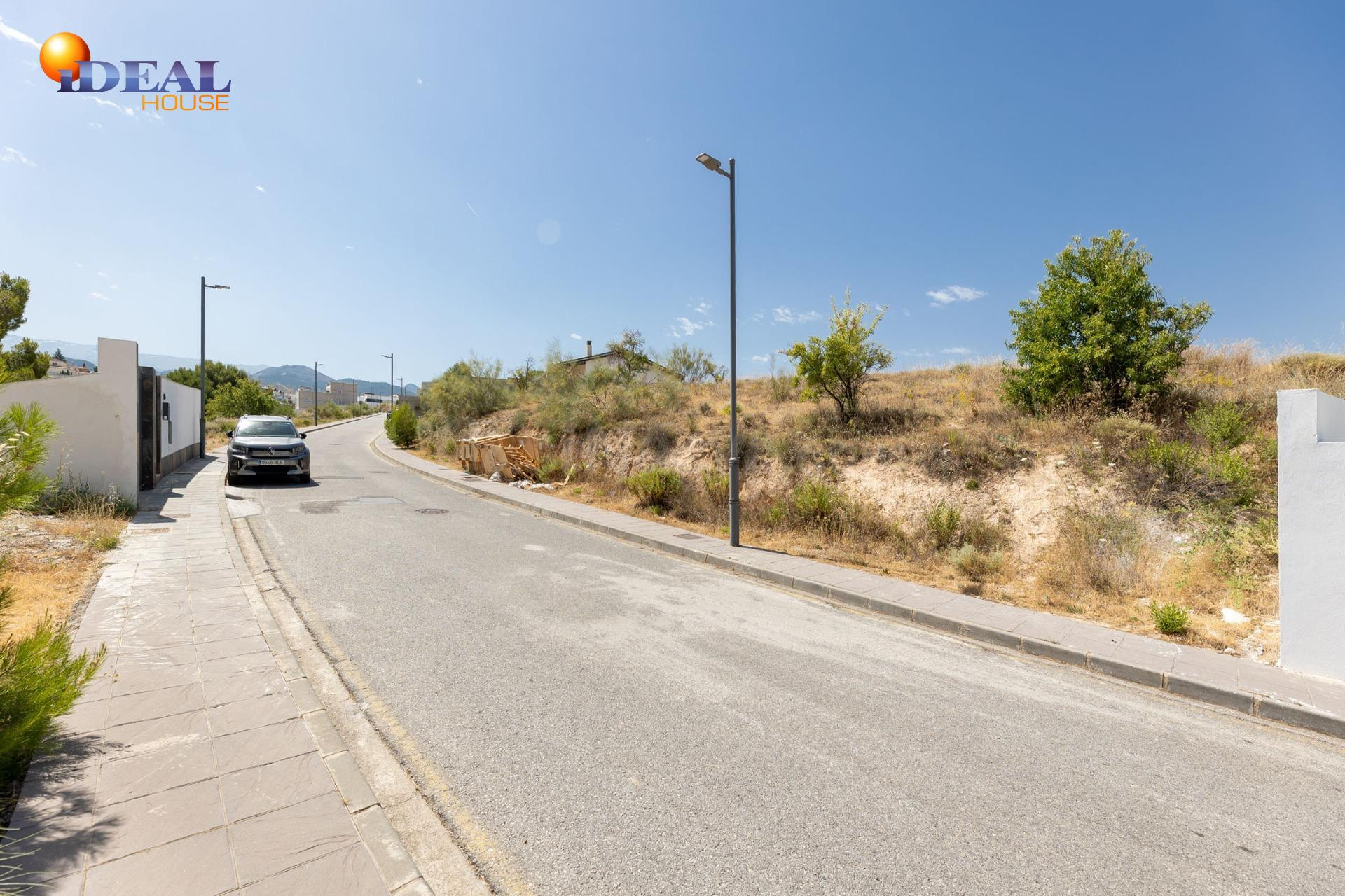 PARCELA URBANA ZONA MEDIA/BAJA DE LOS ALTOS DE LA ZUBIA - foto 5