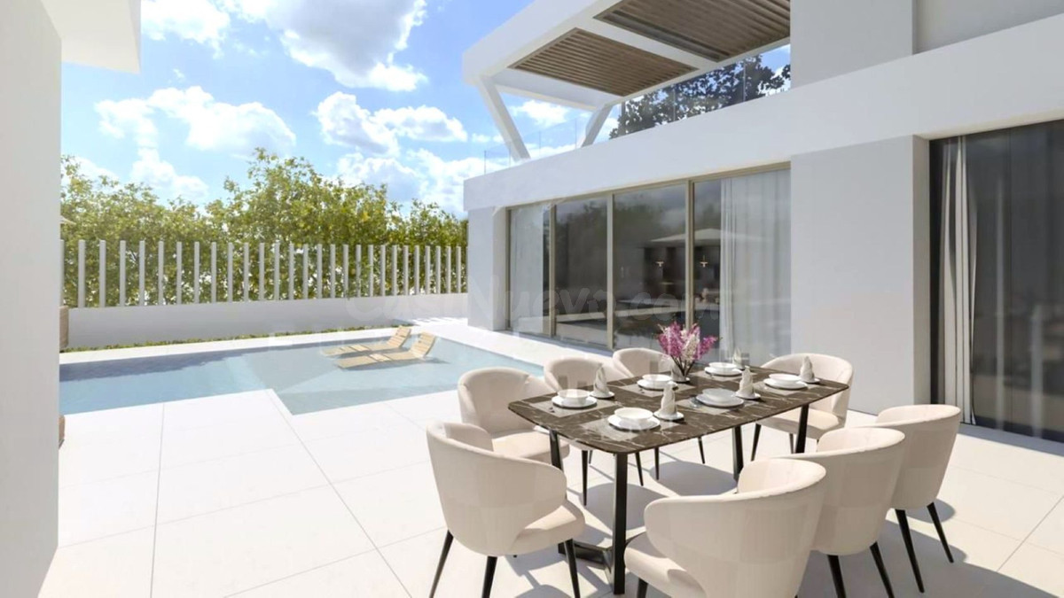 Chalet 4 habitaciones 267m² en venta - Bahia de las rocas - foto 3