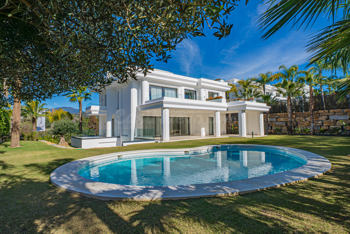Chalet 6 habitaciones 647m² en venta - Lomas de Marbella Clu