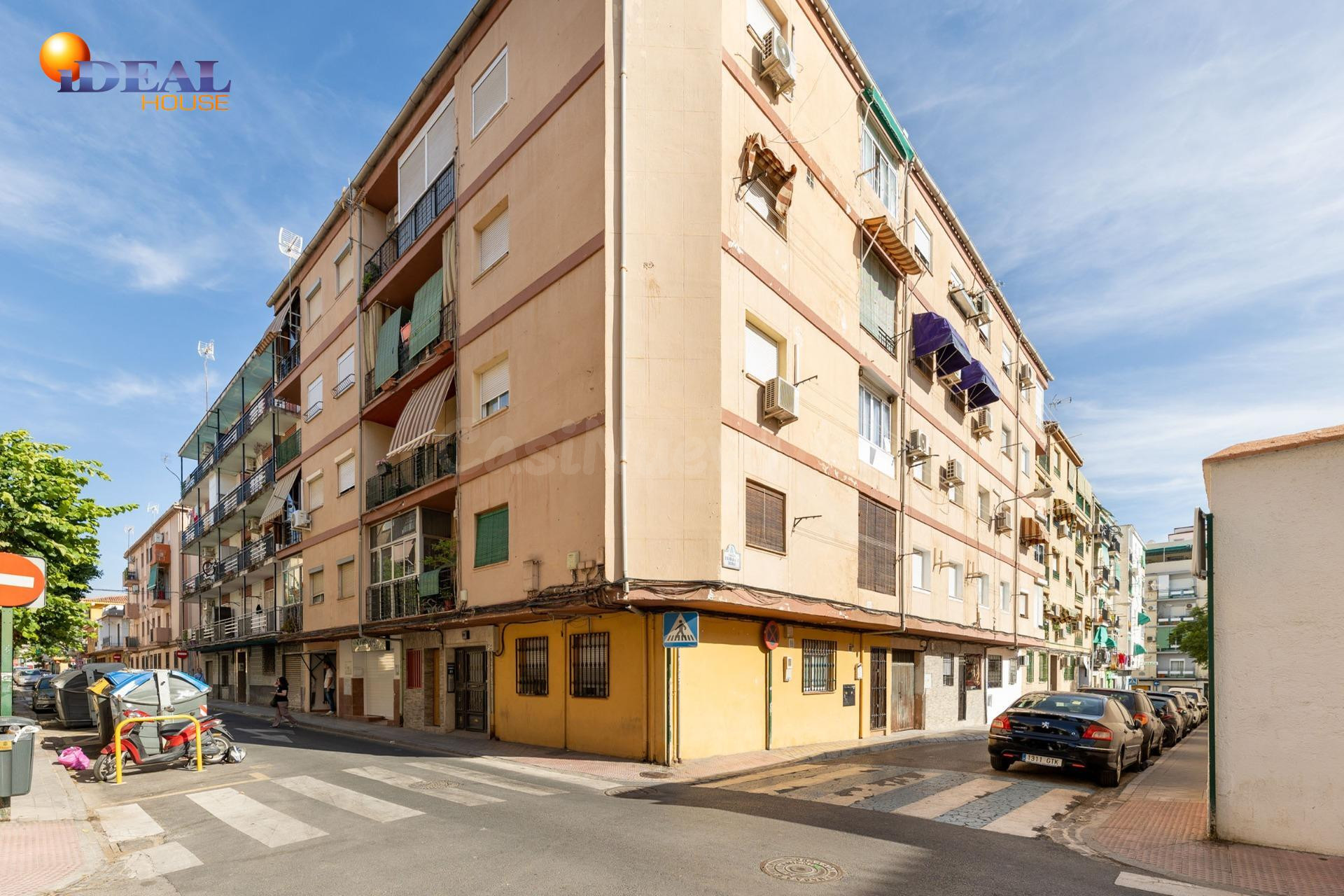 Local transformado en 4 apartamentos con rentabilidad inmediata