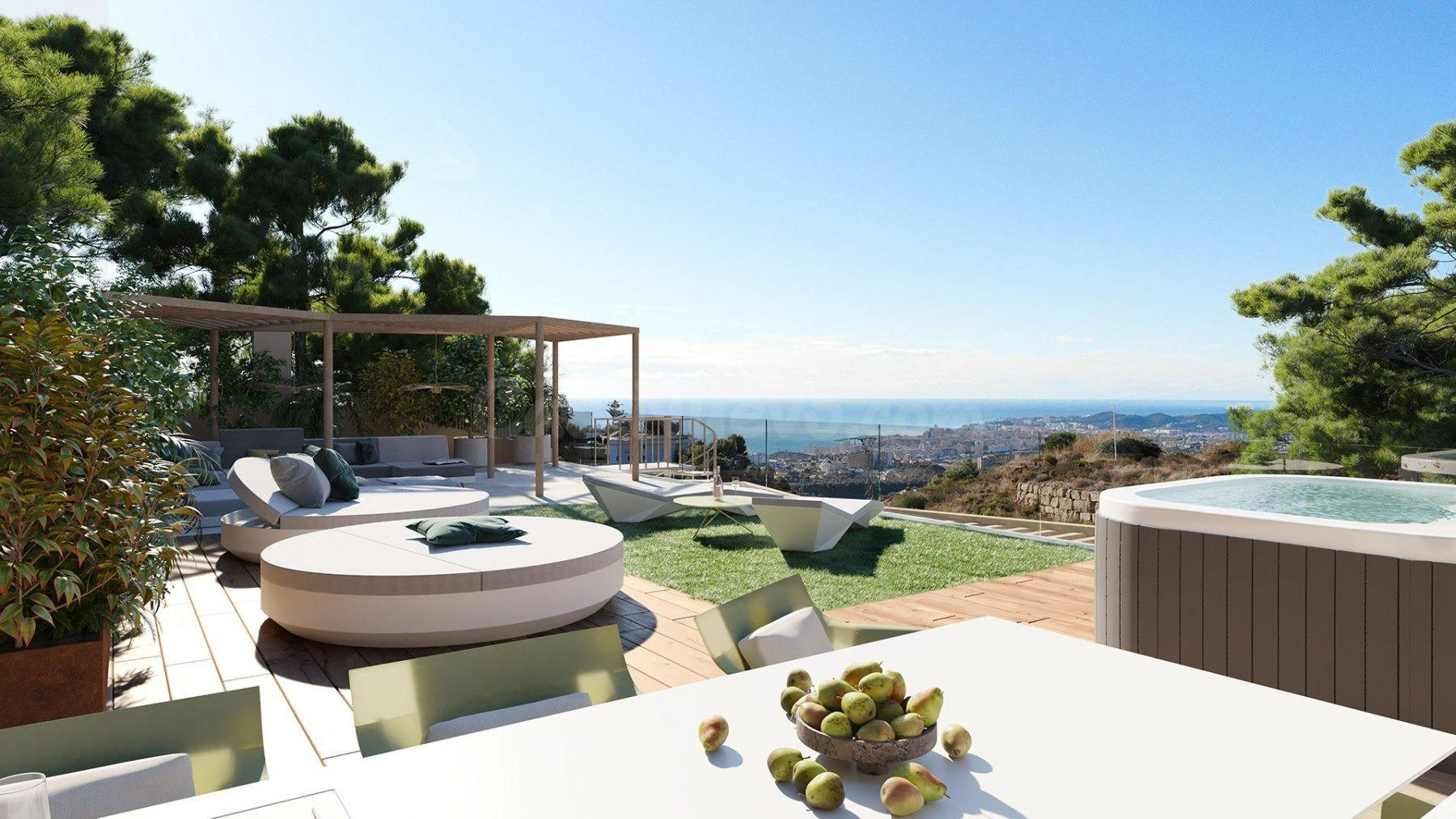 Apartamento planta baja de 3 dormitorios, 3 baños y jardín e