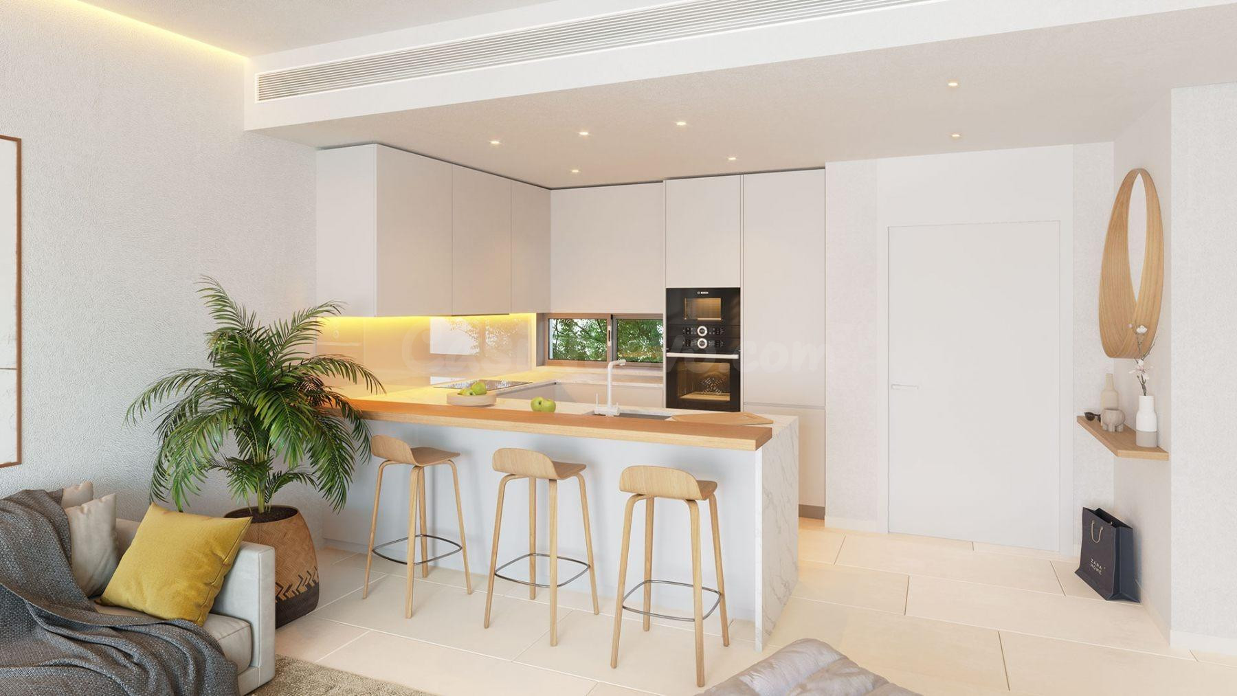 Apartamento planta baja de 3 dormitorios, 3 baños y jardín e - foto 5