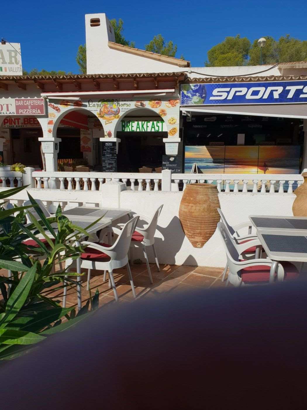 VENTA DE LOCAL COMERCIAL EN COSTA DE LA CALMA - foto 3