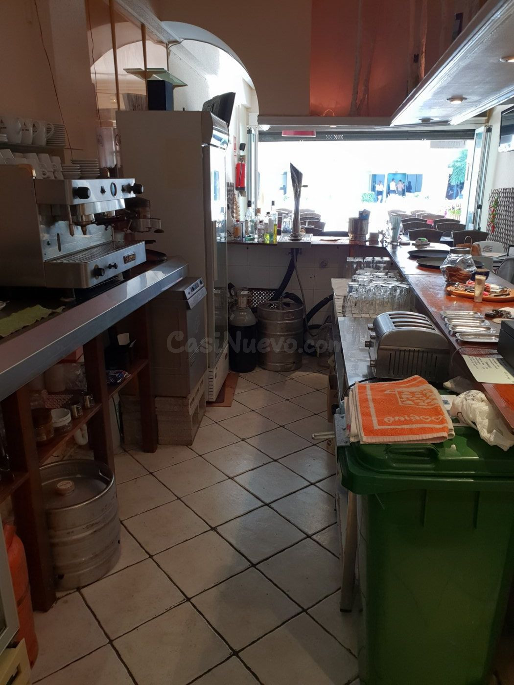 VENTA DE LOCAL COMERCIAL EN COSTA DE LA CALMA - foto 4