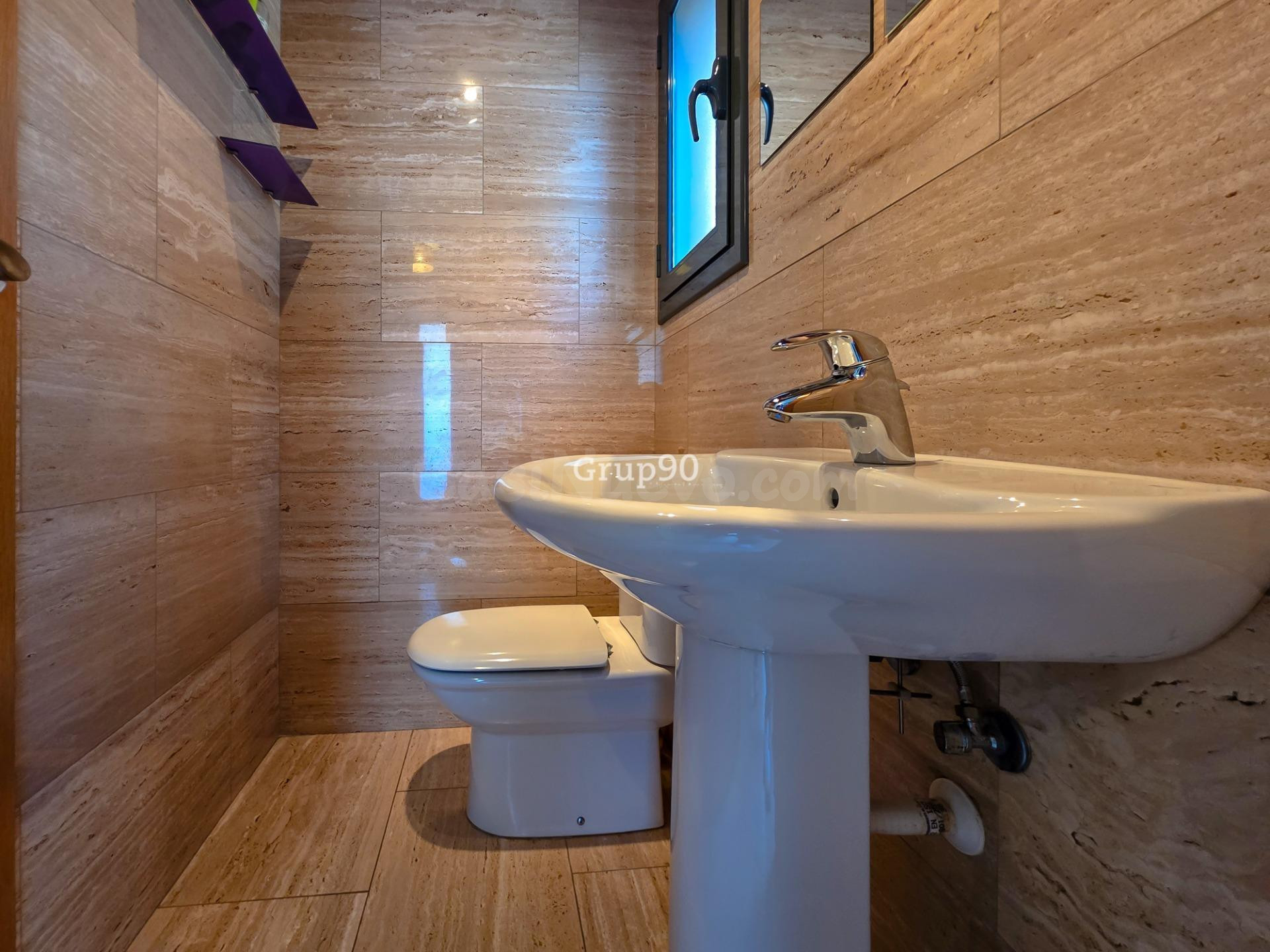 Espectacular Casa Pareada de 280 m2: Espacio, Diseño y Efici - foto 5