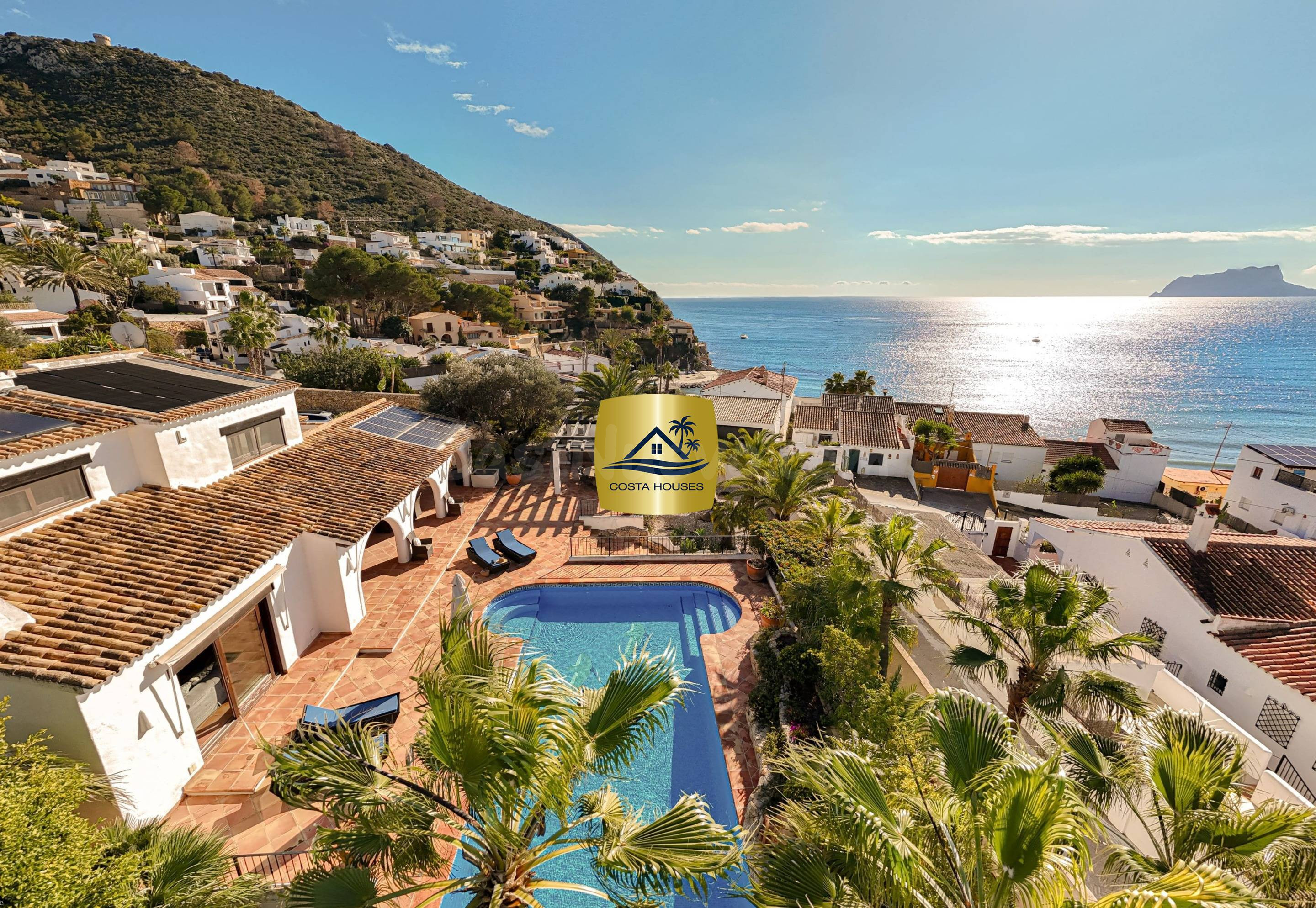 VILLA IBIZA STYLE - UN REFUGIO MEDITERRÁNEO A SOLO 90 METROS