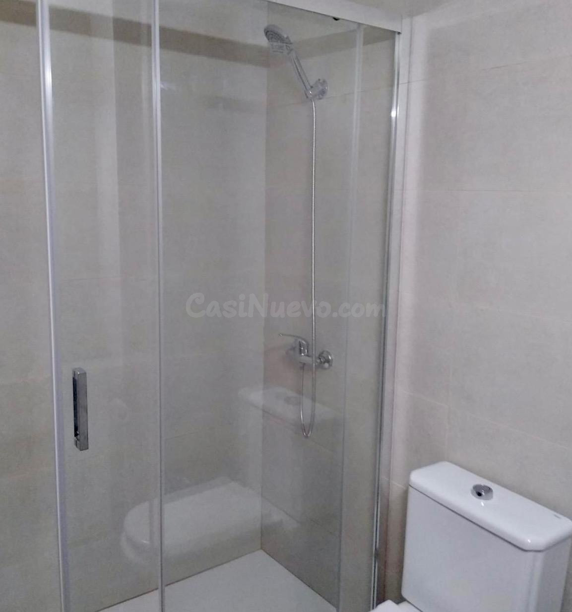 Piso de inversión con una rentabilidad del 5% - foto 4