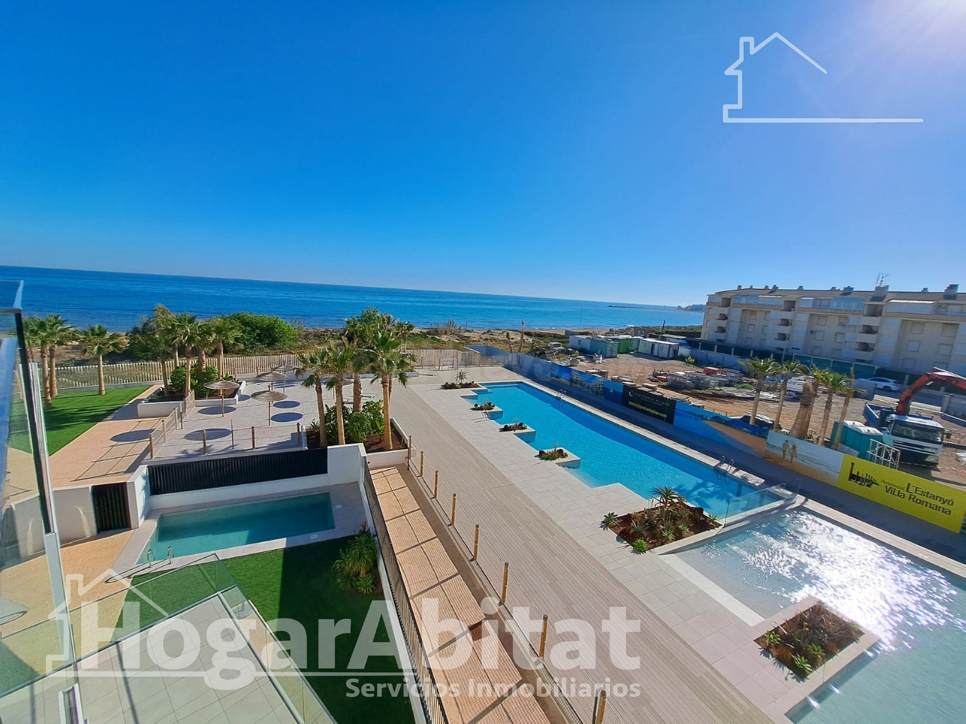 IMPRESIONANTE ÁTICO TOTALMENTE NUEVO A ESTRENAR CON PISCINA, - foto 2