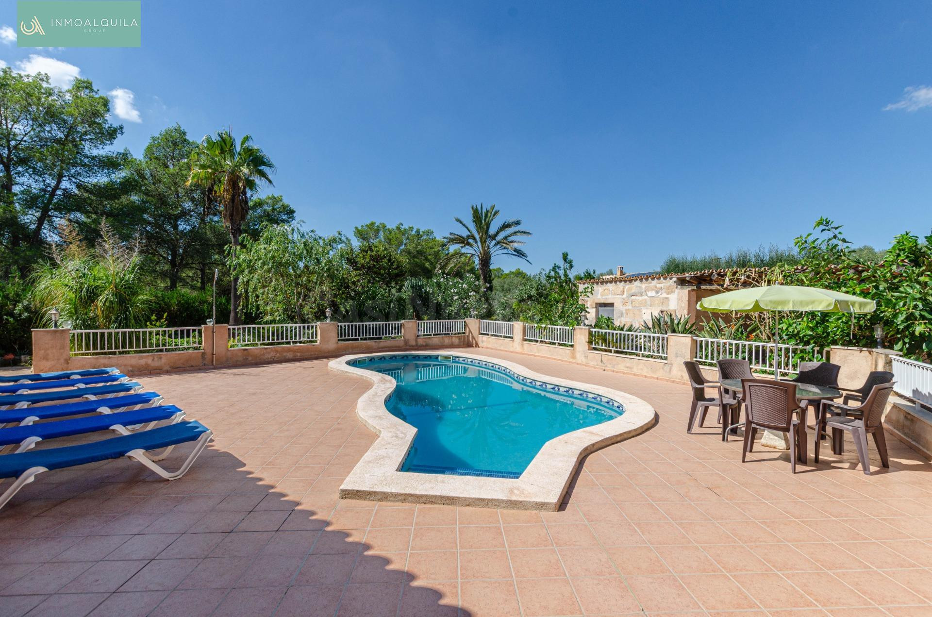 Finca rustica en lloret de 4hab, 3baños, piscina, a 5 min de - foto 2