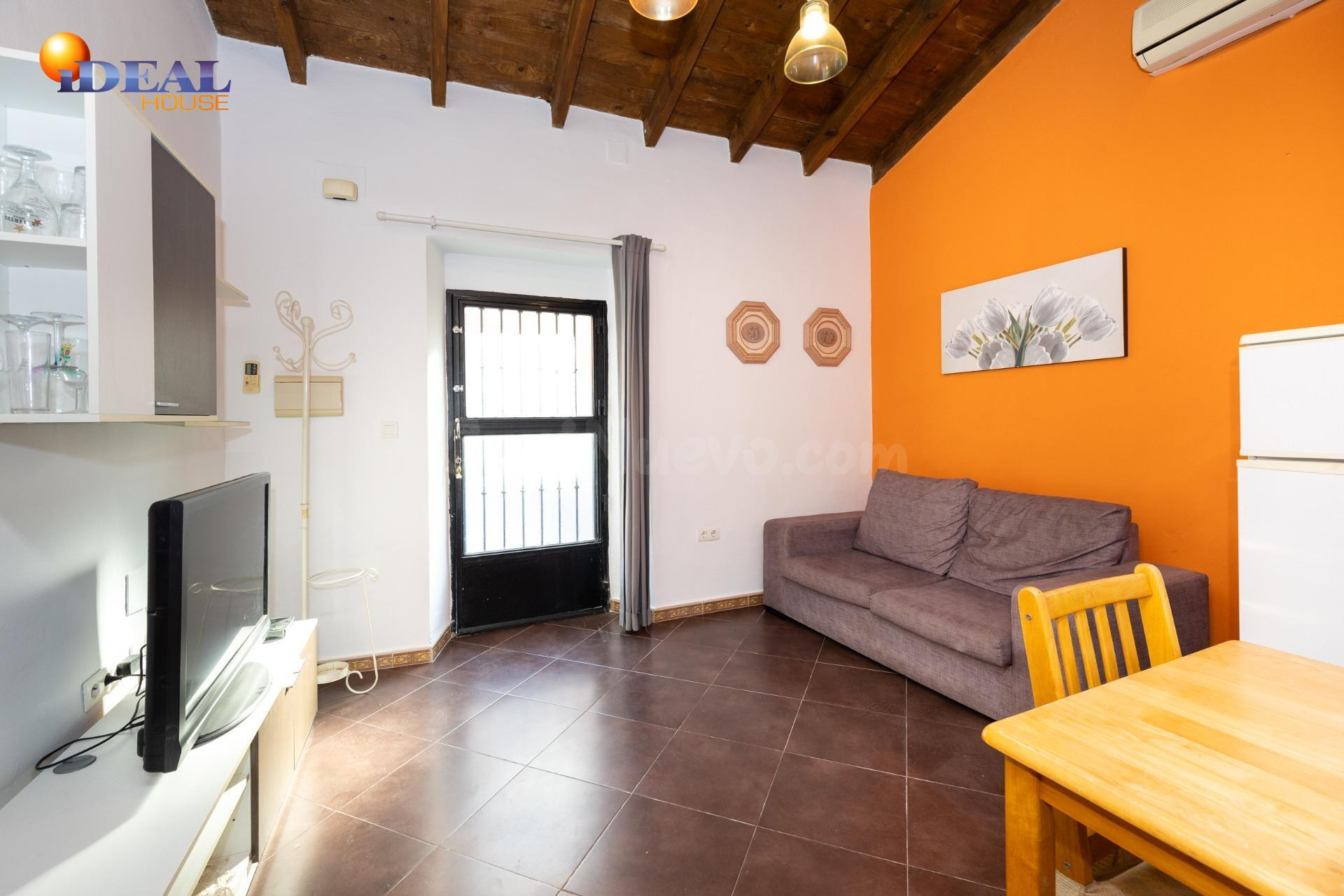 Casa independiente en Motril de dos dormitorios - foto 5