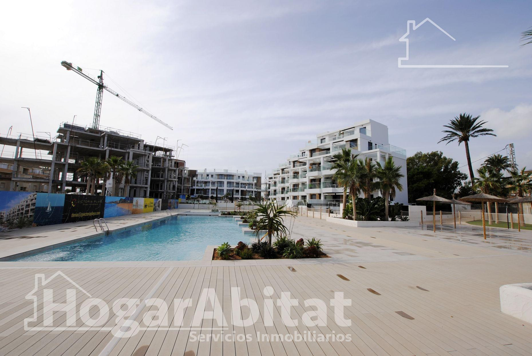 ¡A ESTRENAR, PRIMERA LÍNEA DE PLAYA! LUMINOSO EXTERIOR CON P - foto 2