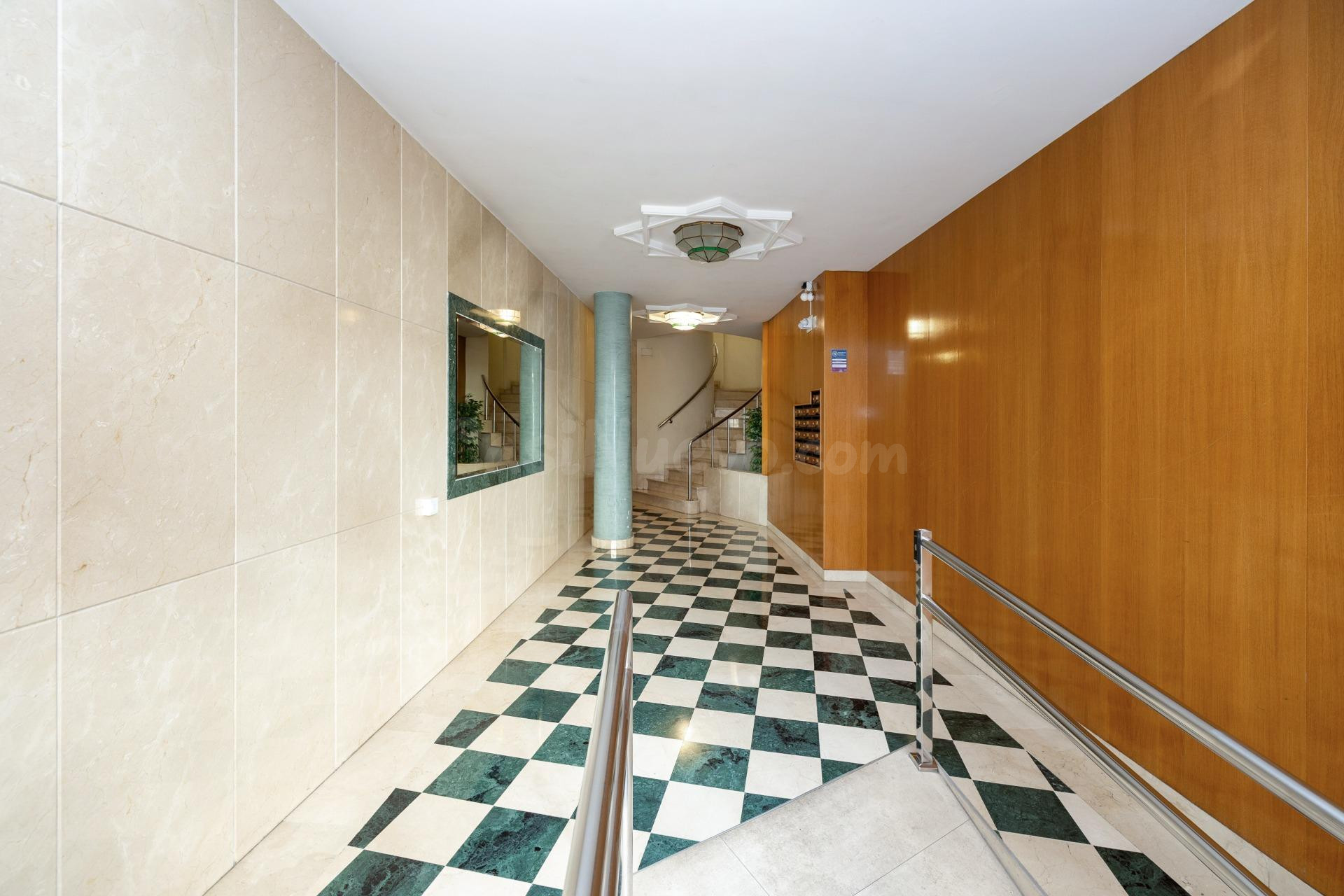 Piso 2 habitaciones 97m² en venta - Centro - foto 2