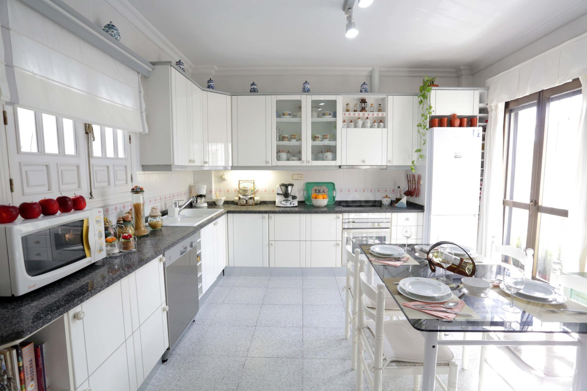 Casa 5 habitaciones 359m² en venta - Andalucia - foto 5