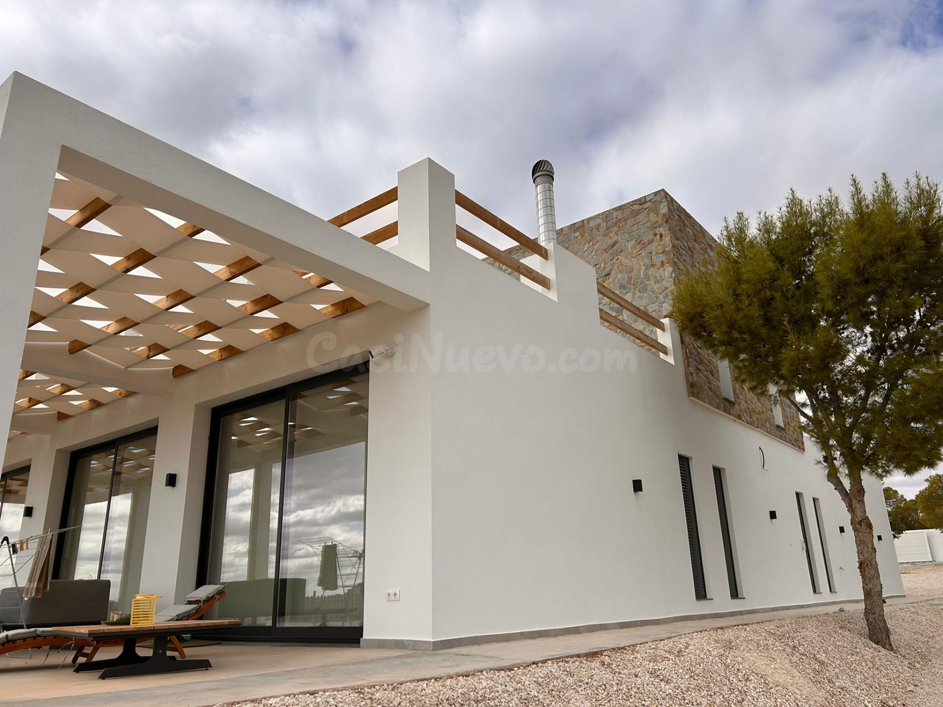 Villas de nueva construcción a medida en Pinoso (Alicante): amplias viviendas en un entorno natural