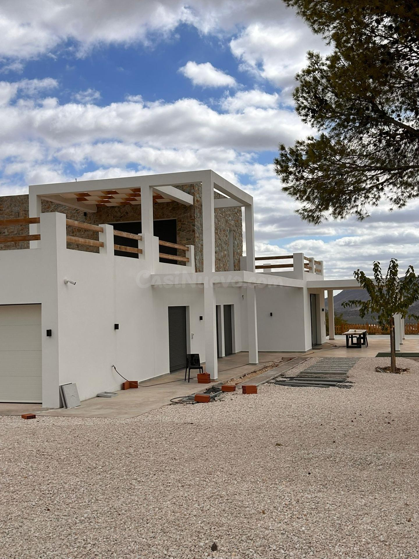 Villas de nueva construcción a medida en Pinoso (Alicante): amplias viviendas en un entorno natural - foto 3