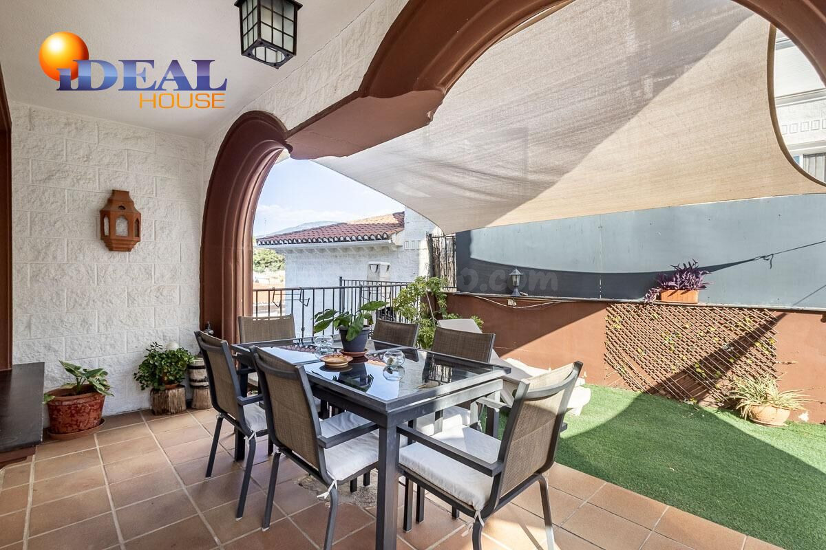 Casa en Gojar con patio de 65m - foto 4