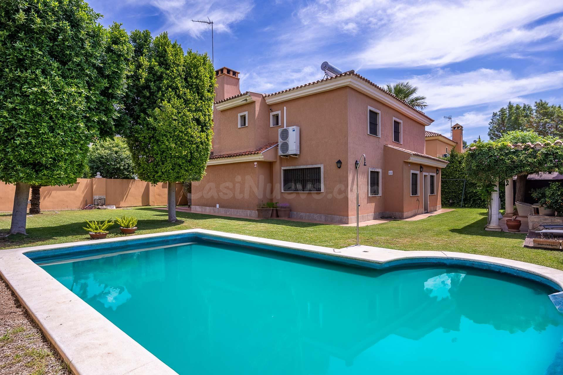 MARAVILLOSO CHALET INDEPENDIENTE CON PISCINA - foto 4