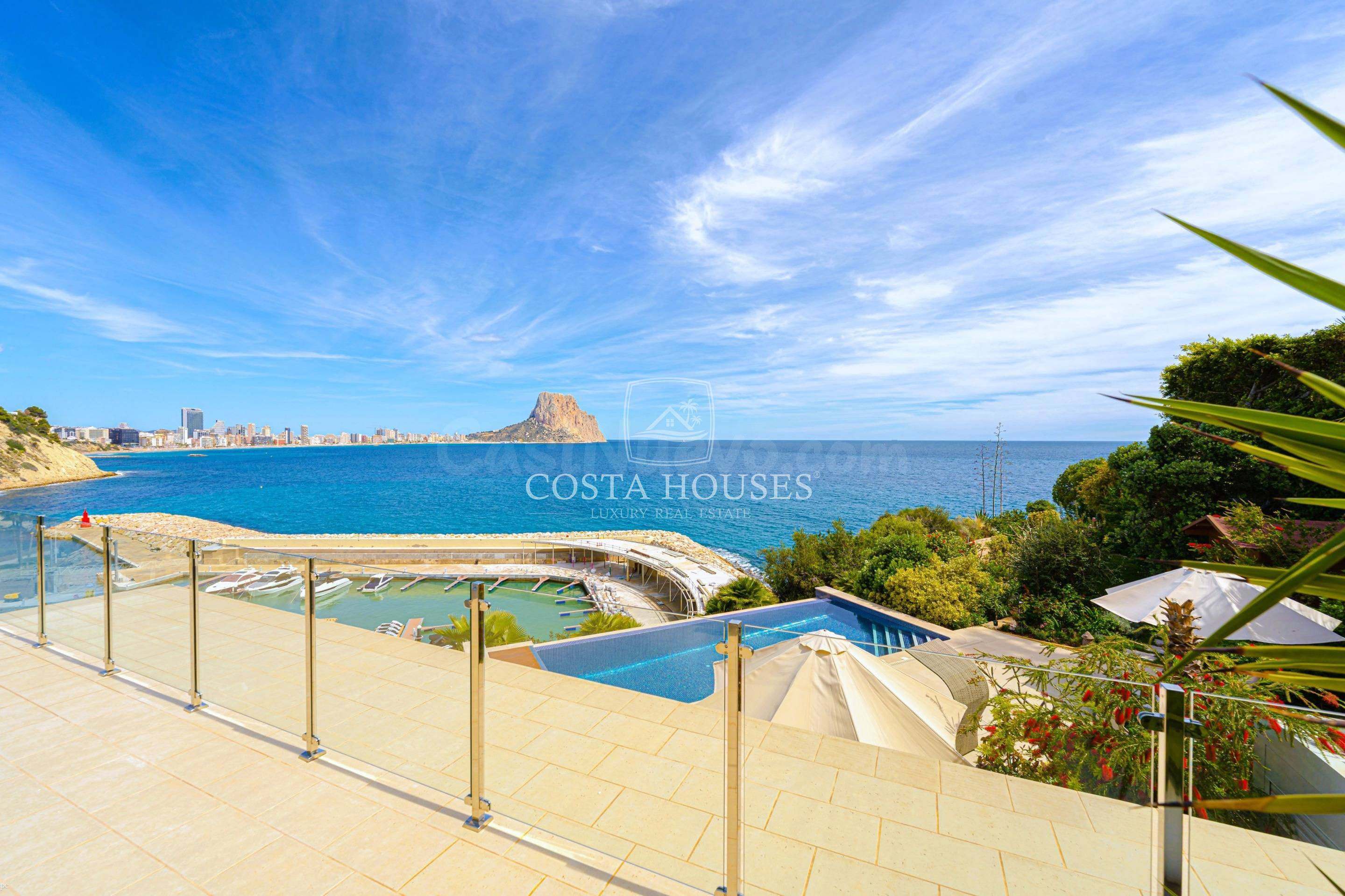 VILLA PUERTO CALPE · VILLA DE LUJO EN PRIMERA LÍNEA DE MAR E - foto 4
