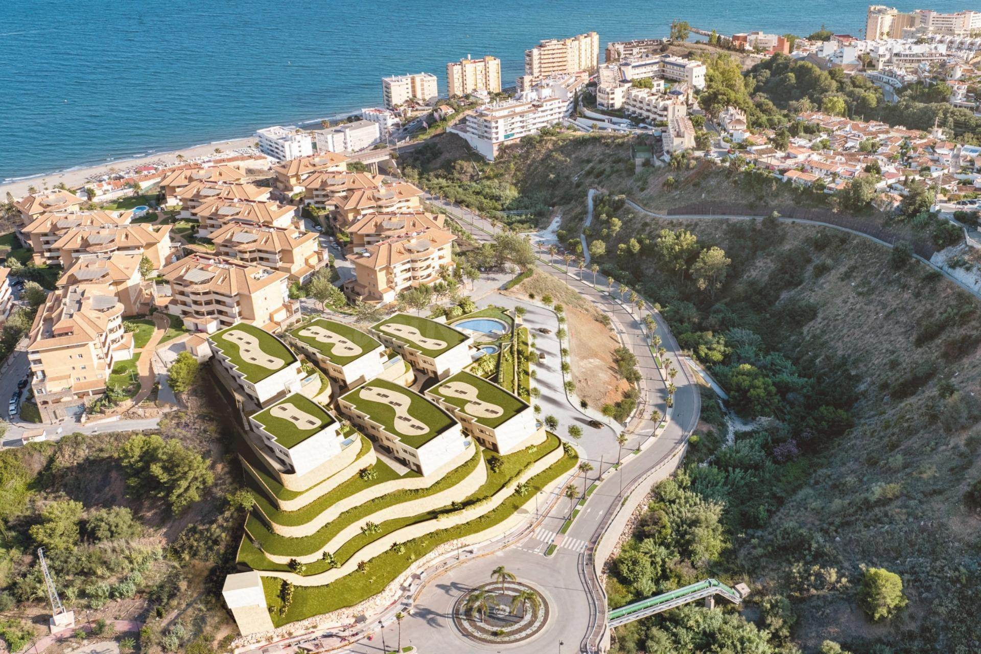 Adosado de 3 dormitorios y 2 baños con vistas al mar. Fuengi