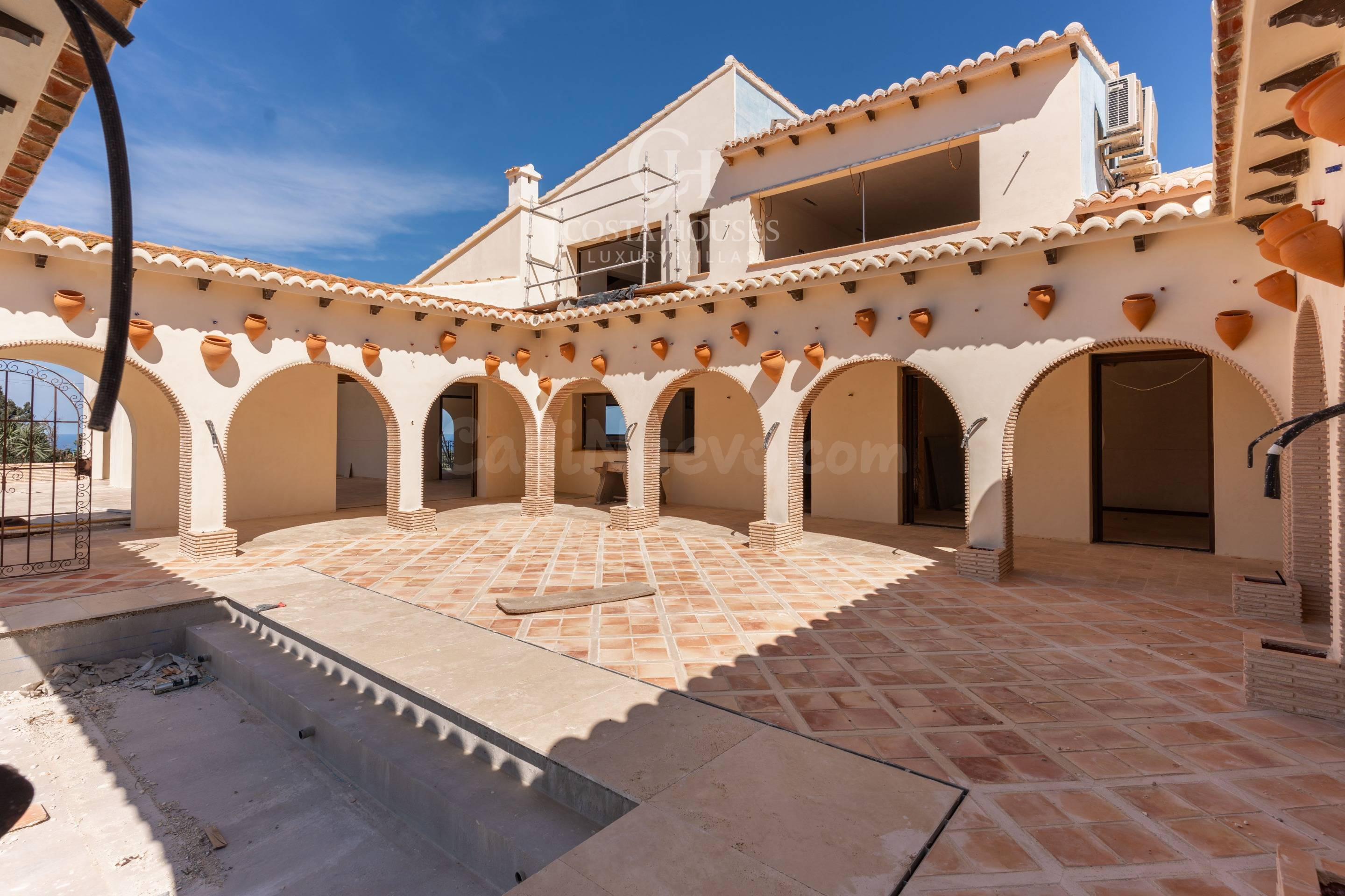 VILLA SIRI · AUTÉNTICA HACIENDA MEDITERRÁNEA CON VISTAS PANO - foto 2