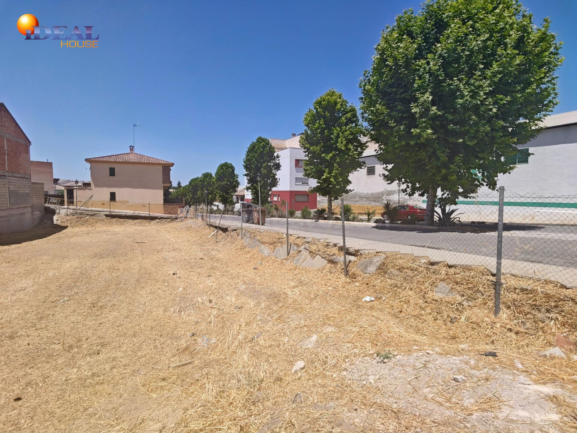 TERRENOS URBANOS EN LACHAR