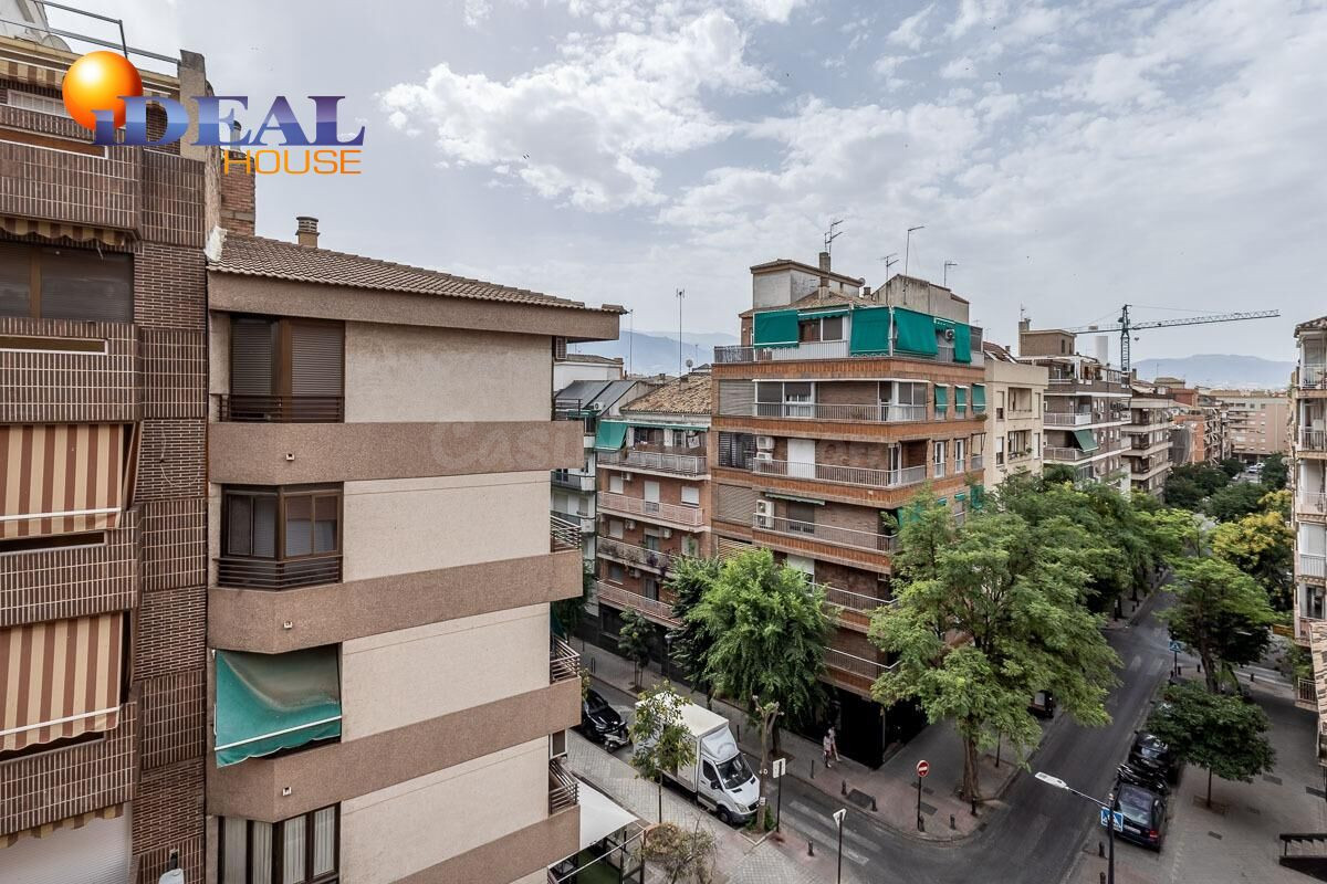 LUMINOSO PISO EN PLANTA ALTA EN ZONA FÍGARES - foto 4
