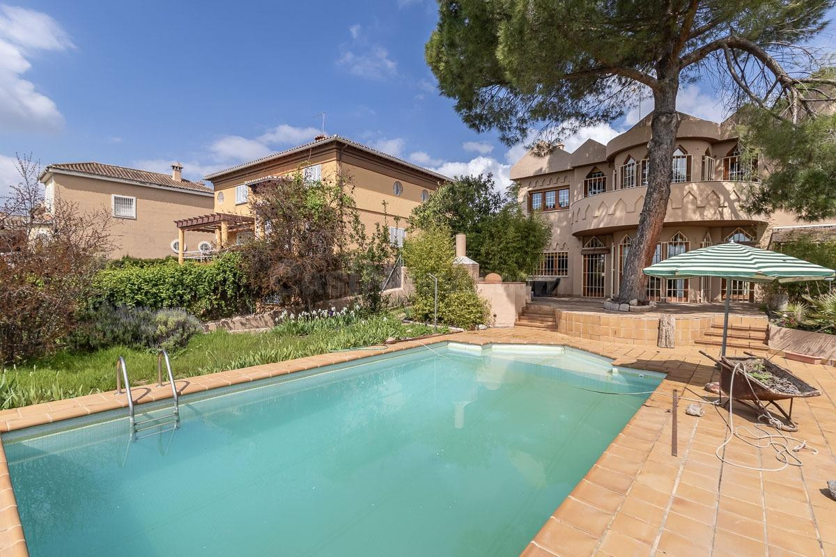 Espectacular casa independiente con piscina y grandes vistas - foto 3