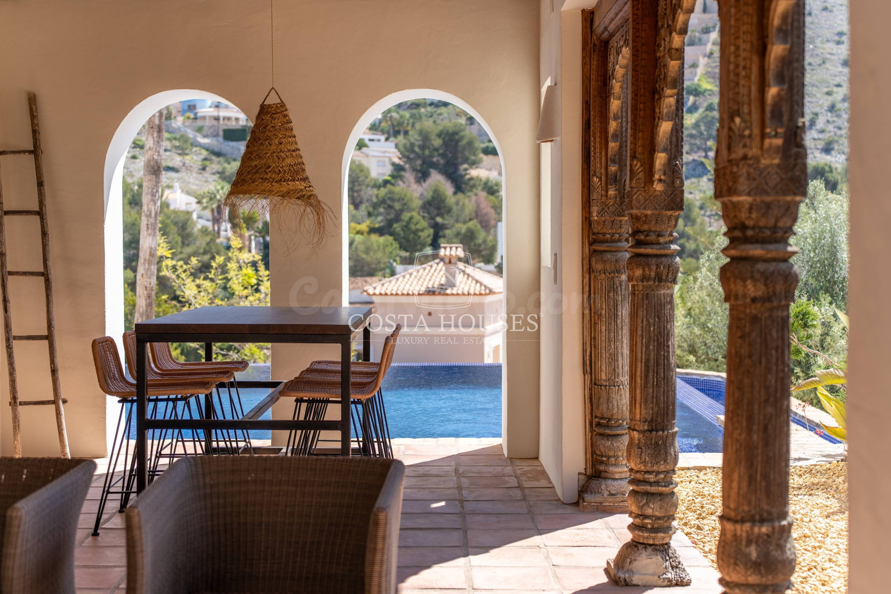 VILLA IBICENCA CON VISTAS AL MAR EN VENTA EN EL PORTET · MOR - foto 4