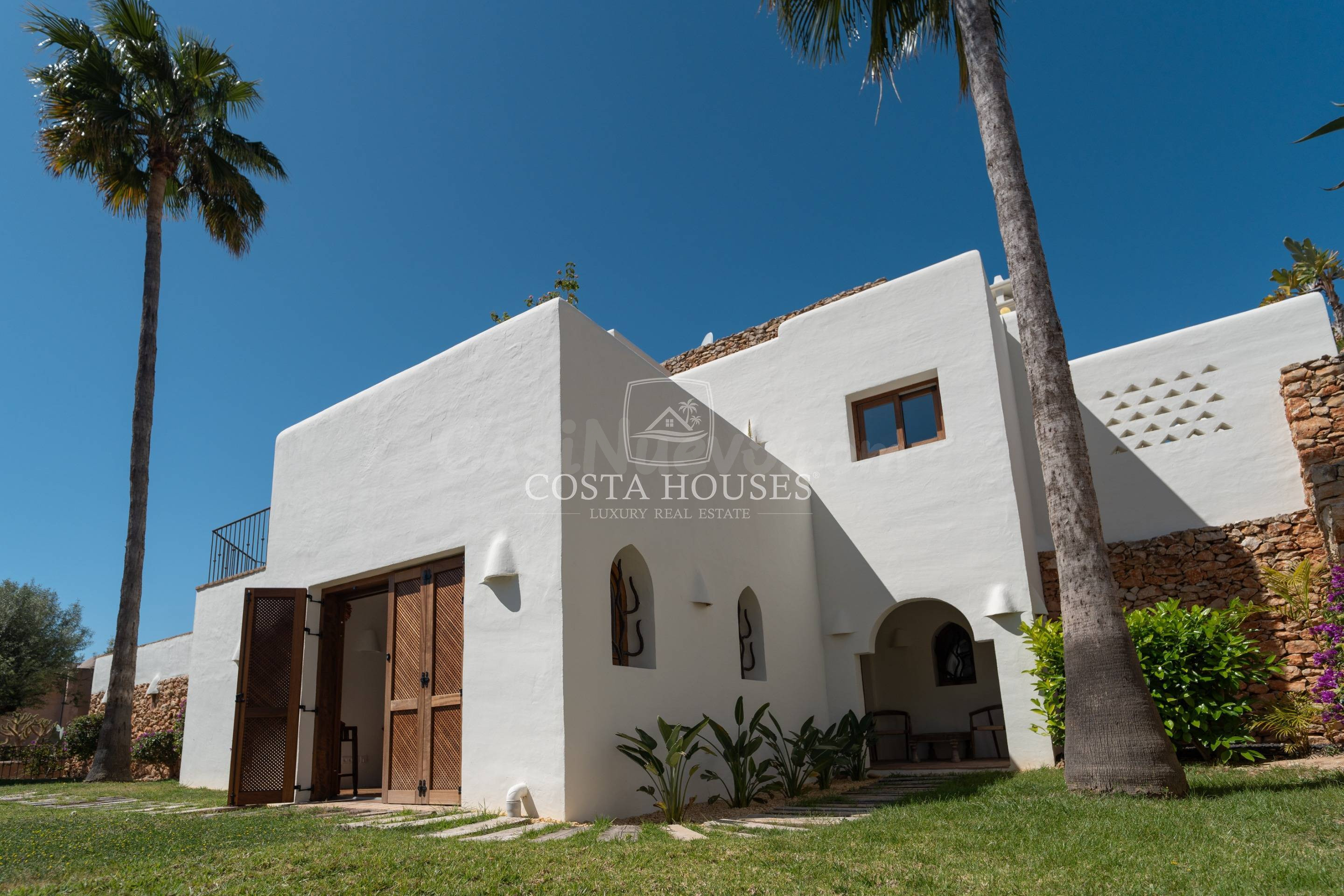 VILLA IBICENCA CON VISTAS AL MAR EN VENTA EN EL PORTET · MOR - foto 5